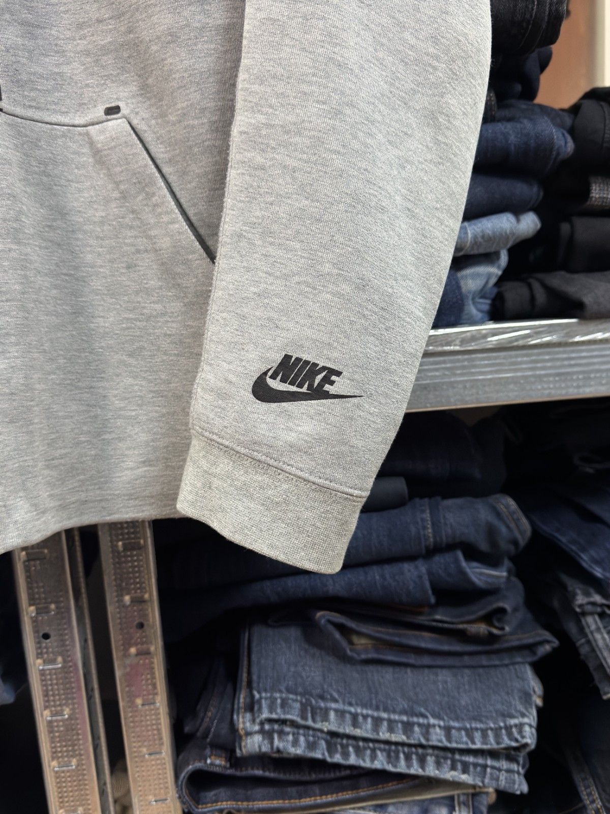 Nike Nike Tech Fleece Gray Hooded Full Zip Jacket 614636-063 Size US L / EU 52-54 / 3 - 5 Thumbnail