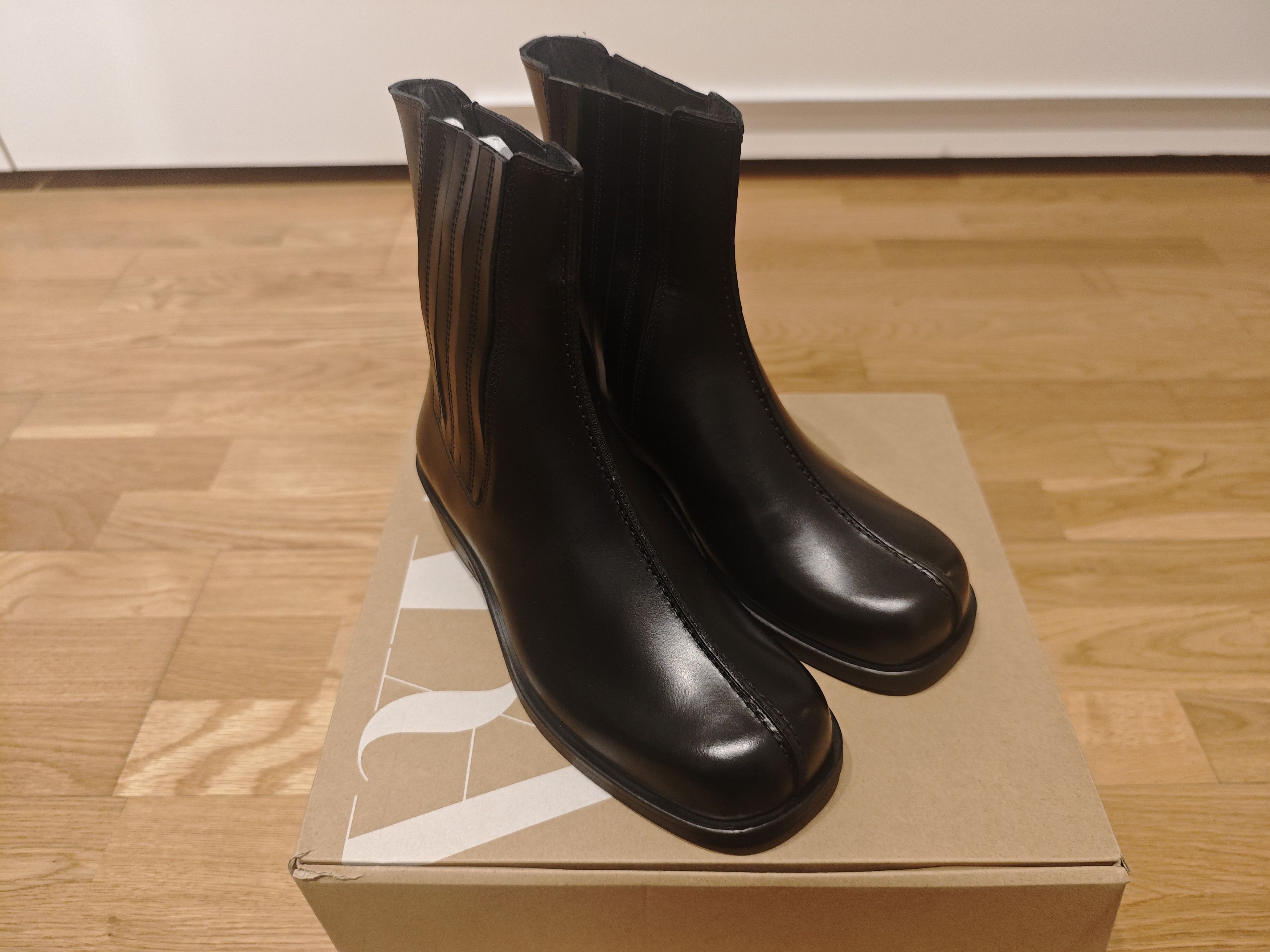 Nanushka Nanushka x Zara - Limited Edition Boots - Made in Portugal Size US 7 / EU 40 - 2 Thumbnail