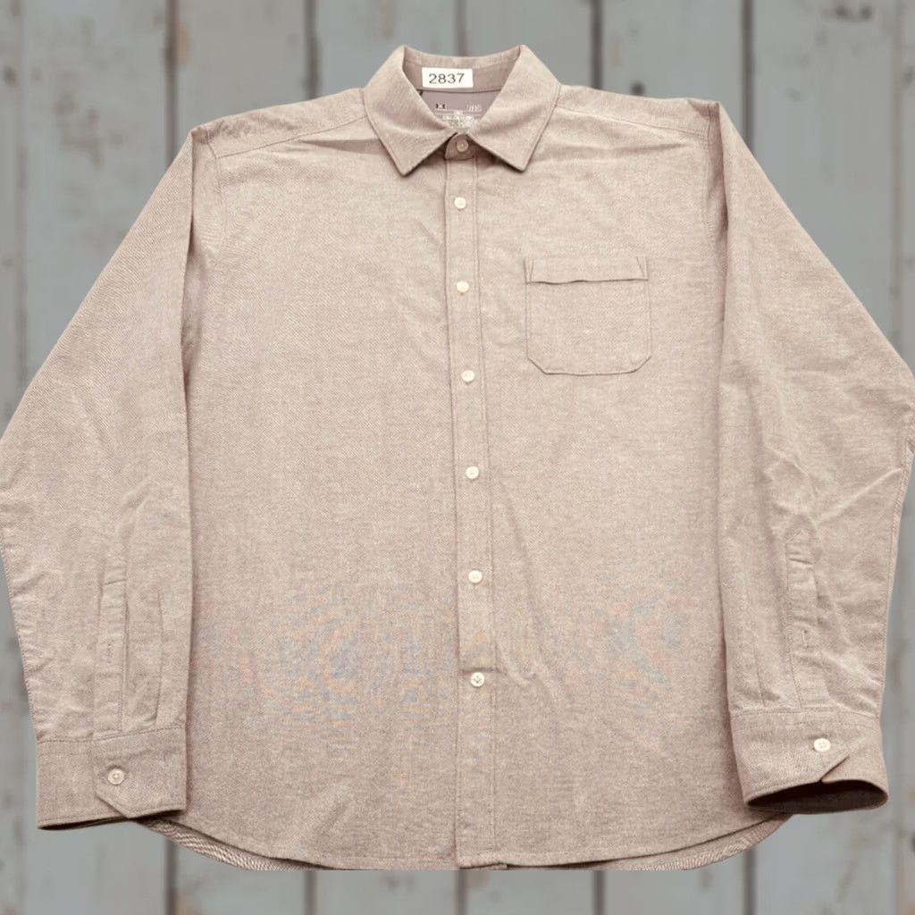 Under Armour Under Armour Long Sleeve Button-Up Mens XL Gray Performance Oxford Loose Fit Size US XL / EU 56 / 4 - 1 Thumbnail