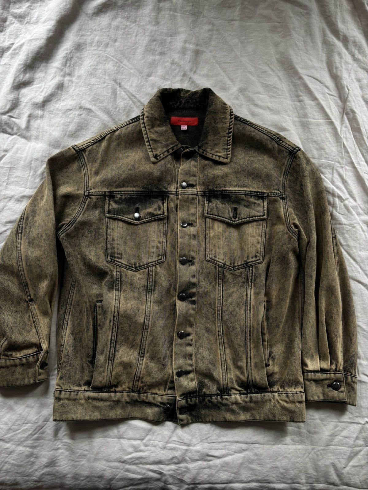 Eckhaus Latta Eckhaus Latta Oversized Acid wash denim jacket Size US S / EU 44-46 / 1 - 1 Thumbnail