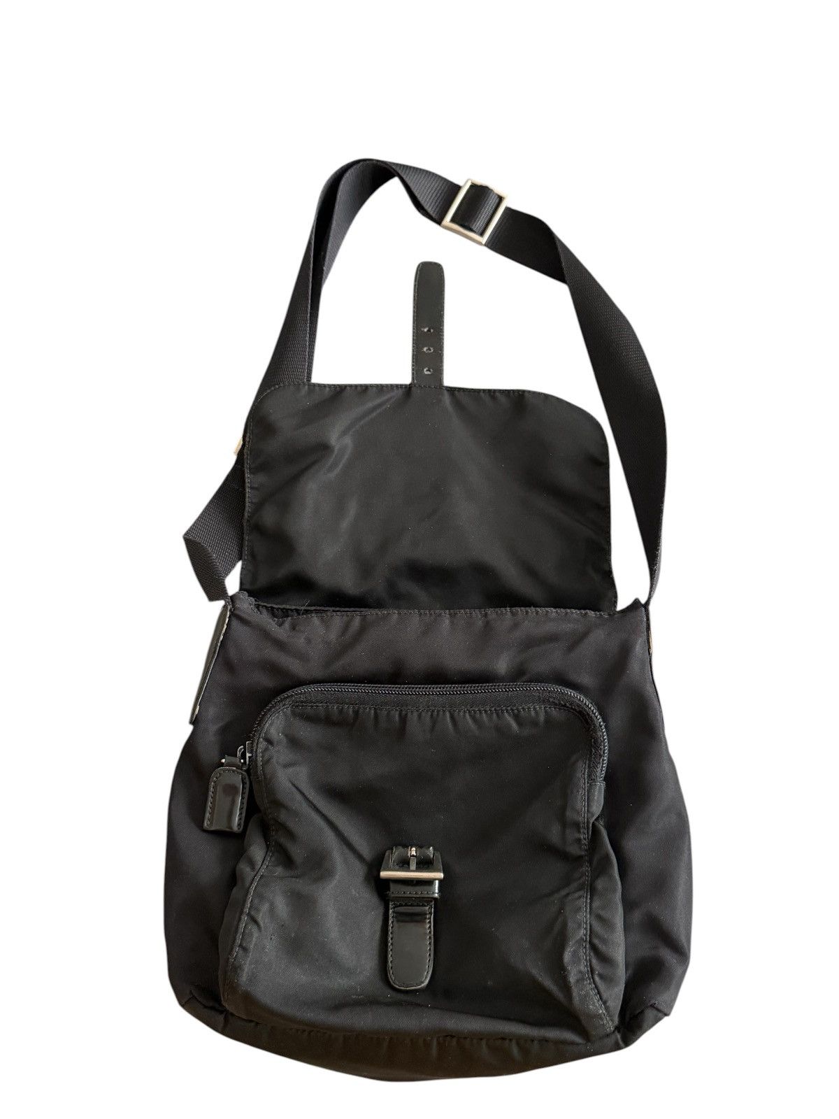 Prada Vintage Prada Cargo Nylon Bag Size ONE SIZE - 3 Thumbnail