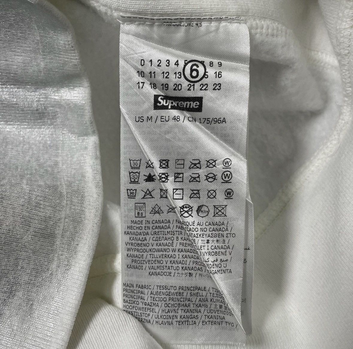 Maison Margiela × Supreme Supreme X mm6 White Foil Box Logo Hoodie Size US M / EU 48-50 / 2 - 6 Thumbnail