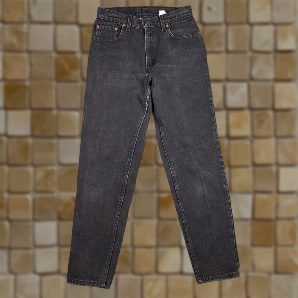 Levi's VINTAGE Levi's 550 Jeans Tapered Women's Size 9 Black High Waist 90s Grunge VTG USA Made Size 30" / US 8 / IT 44 - 1 Thumbnail
