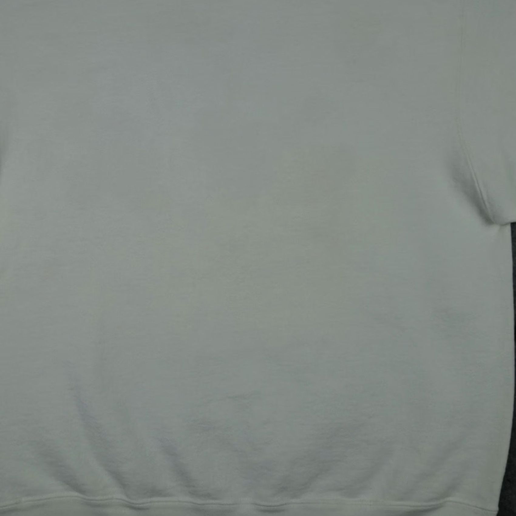 Fruit Of The Loom Fruit of The Loom Sweatshirt Mens Large White Fleece Pullover Blank 90s Crew Neck Pullover 90s Mens L White Size US L / EU 52-54 / 3 - 5 Thumbnail