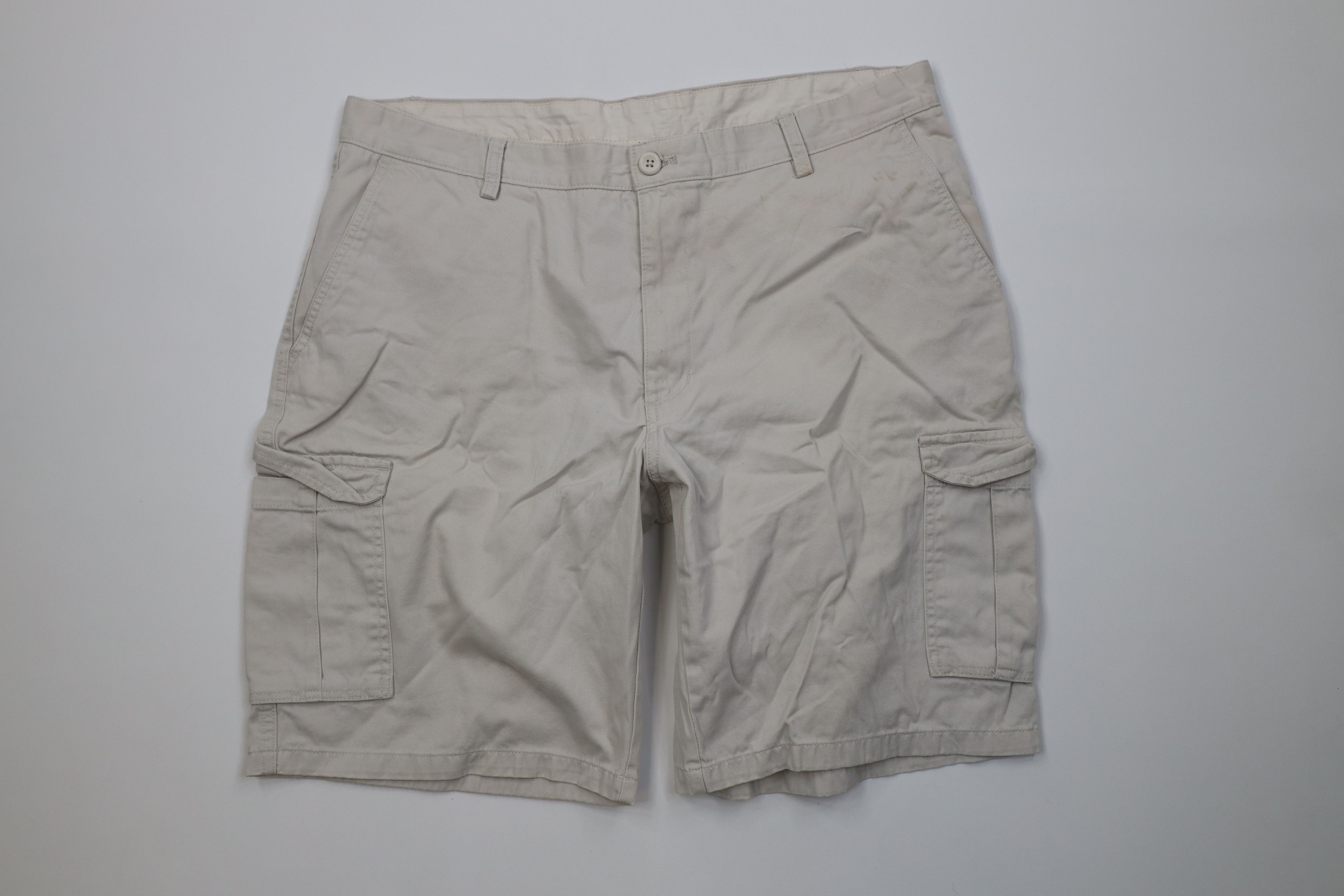 Vintage Vintage Y2K Streetwear Relaxed Fit Cargo Shorts Beige Cotton Size US 38 / EU 54 - 1 Thumbnail