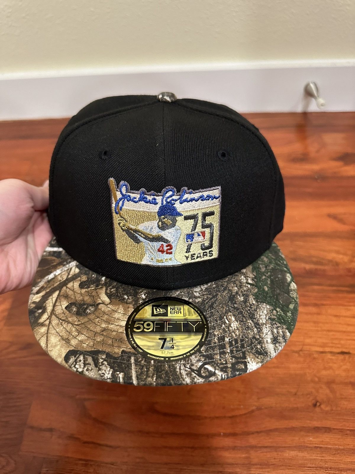 image of Mlb x New Era Jackie Robinson 59Fifty Fitted Hat 7 1/4 in Black, Men's