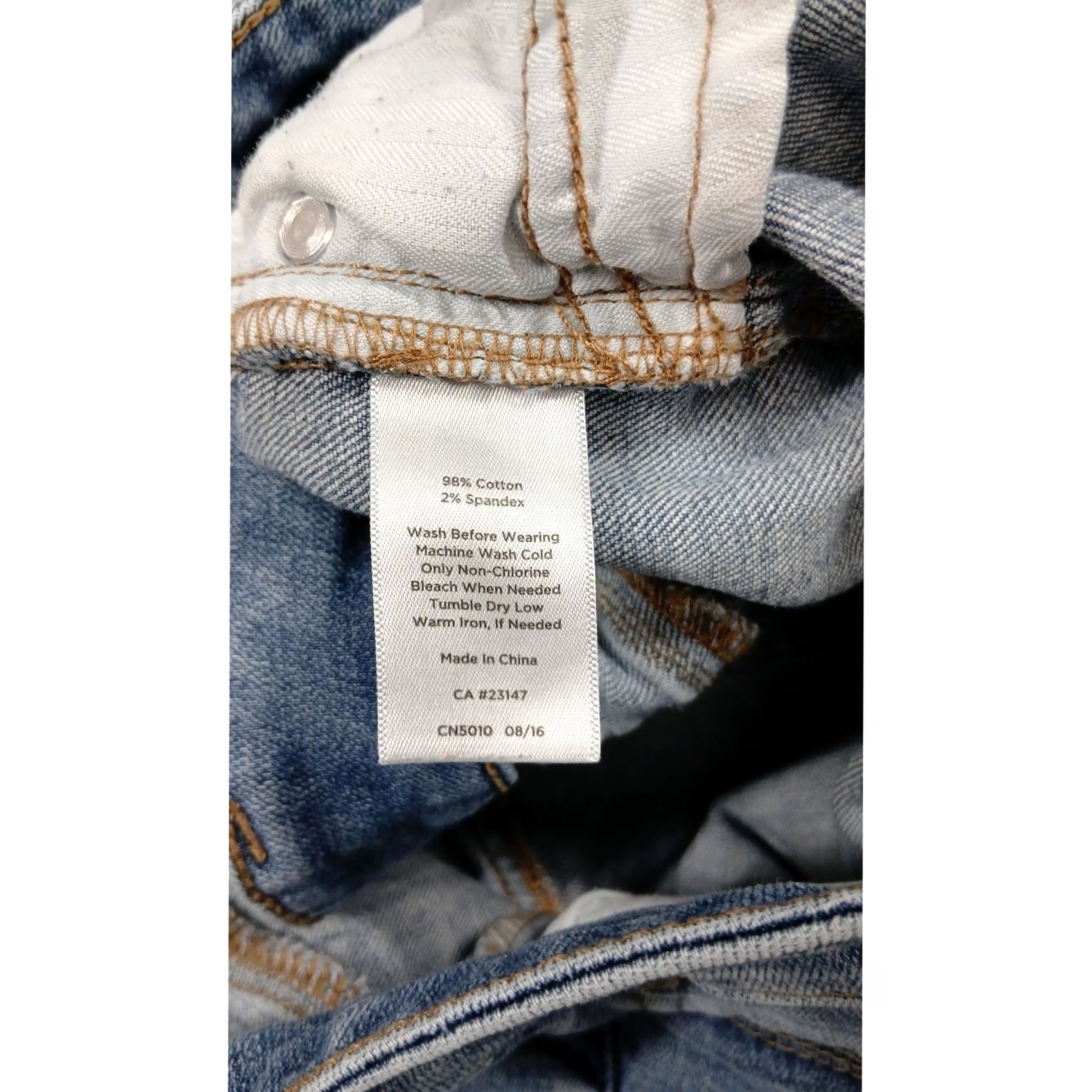 Talbots VINTAGE Talbots Flawless Five-Pocket Boyfriend Jeans Women 20WP Blue Stretch Denim EUC Size 42" / US 20 - 7 Thumbnail