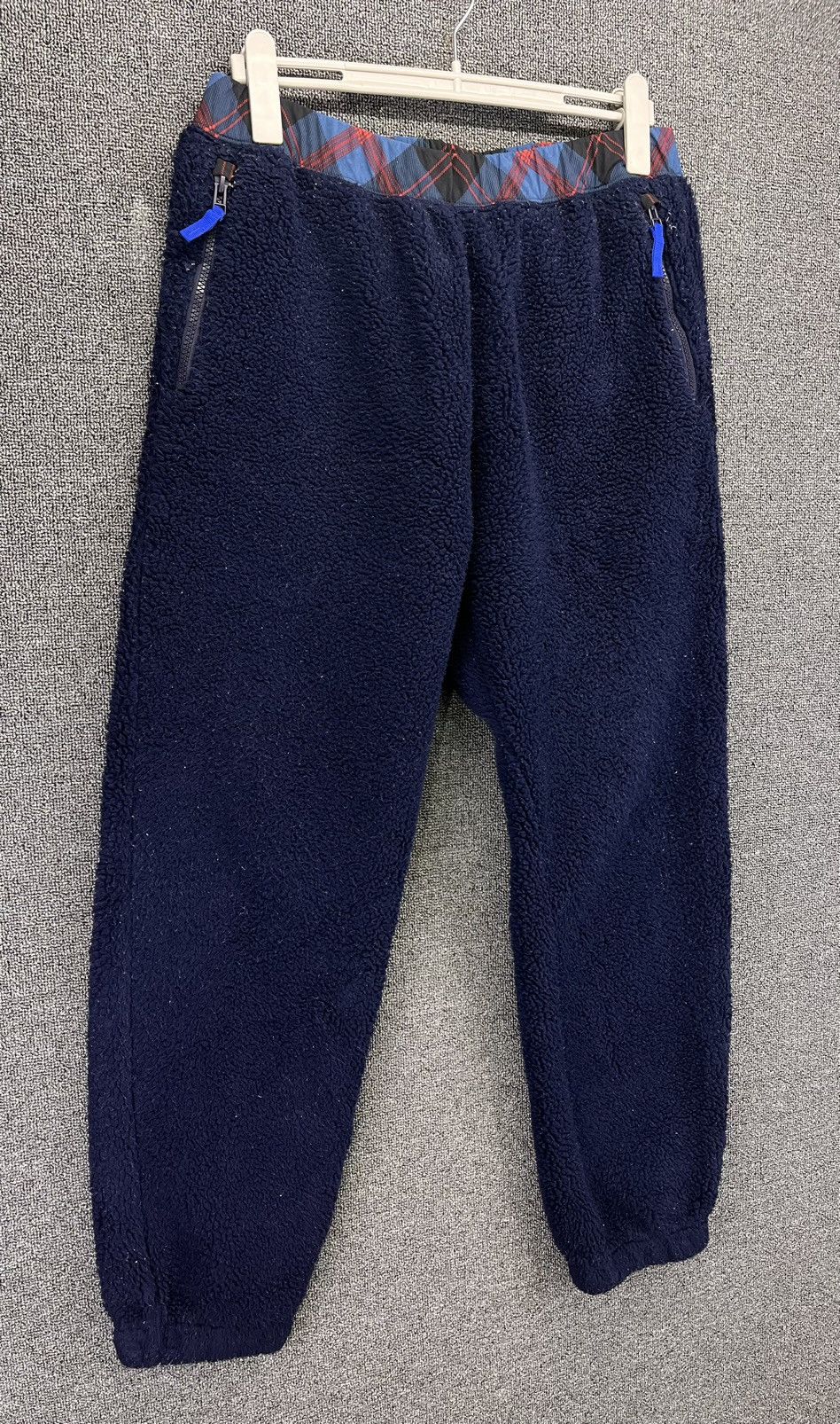 JW Anderson × Uniqlo Uniqlo X J.W.Anderson Fleece Rare Sweatpants Jogger Pants Size US 33 - 2 Thumbnail