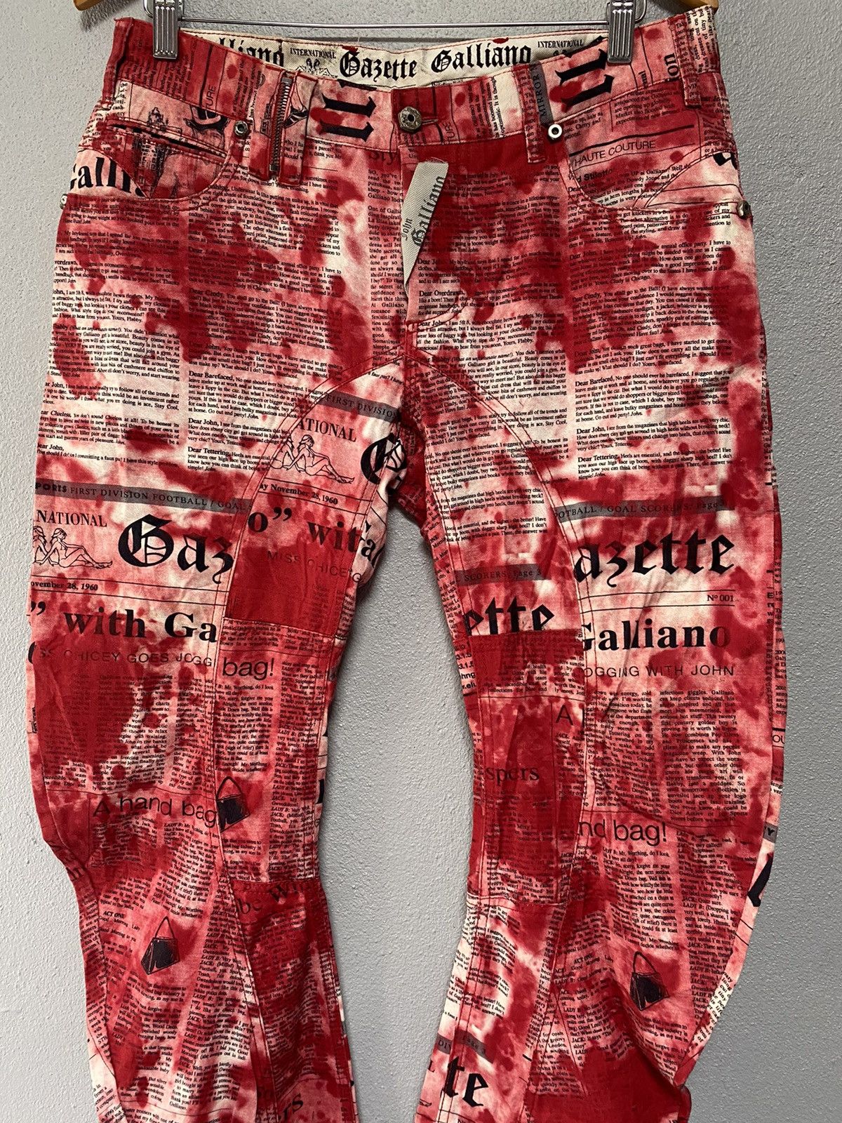 John Galliano Archive John Galliano news papper curves pants Size US 34 / EU 50 - 13 Thumbnail