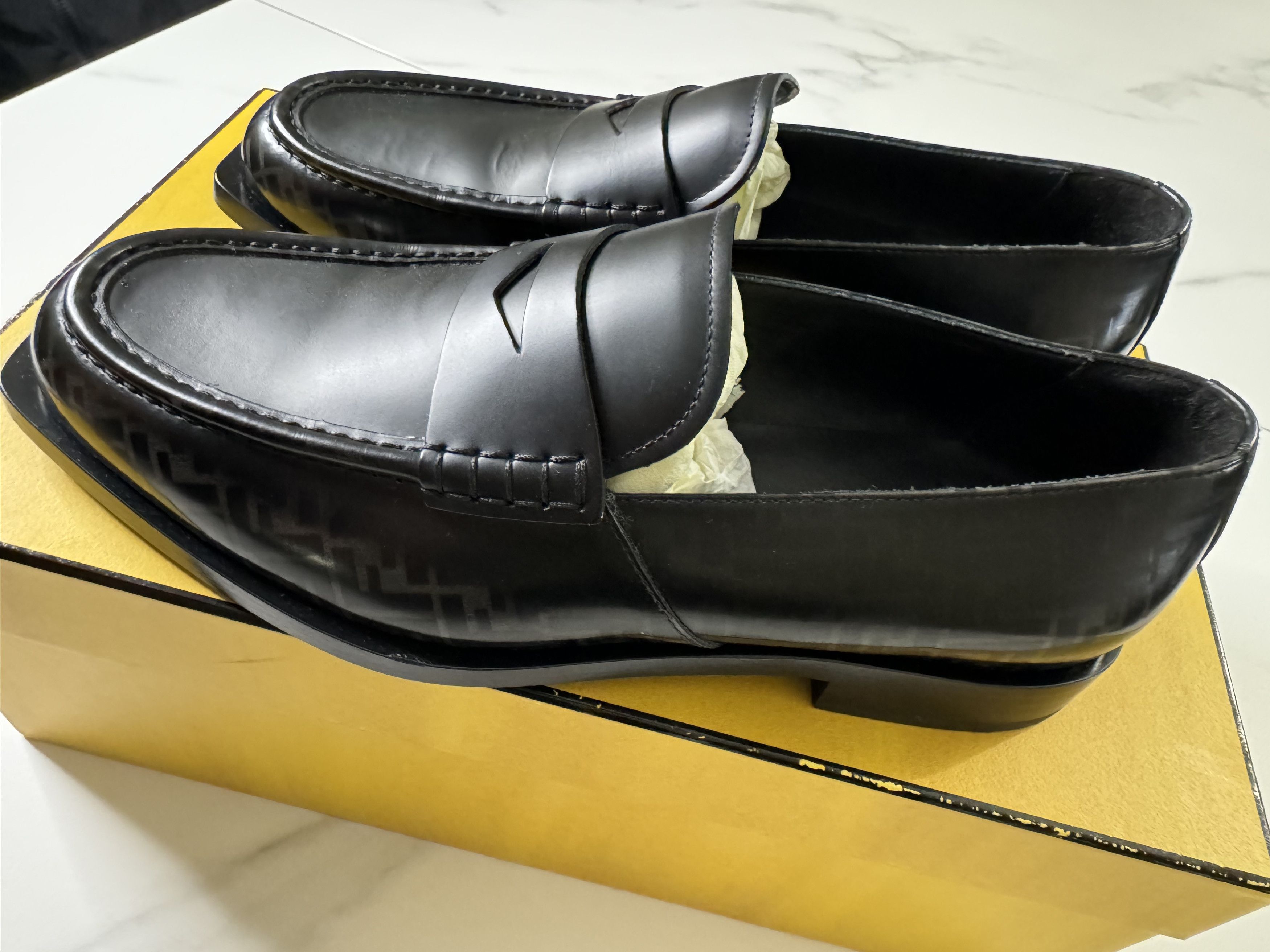 Fendi Fendi Leather Loafers in Black Size 40-41 100%Original Size US 7.5 / EU 40-41 - 5 Thumbnail