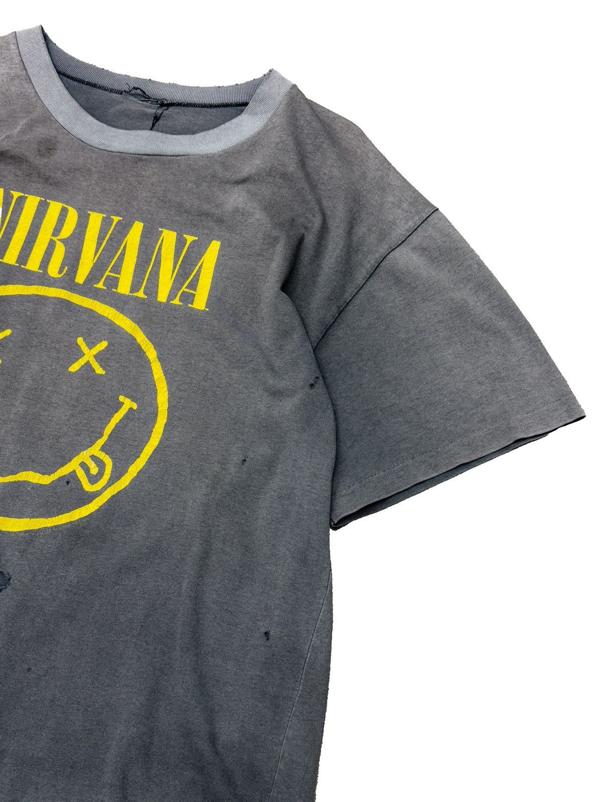Band Tees × Designer × Vintage SMOKED 1992 Nirvana “Smiley” Nevermind Grunge Band T-Shirt Size US XL / EU 56 / 4 - 7 Thumbnail