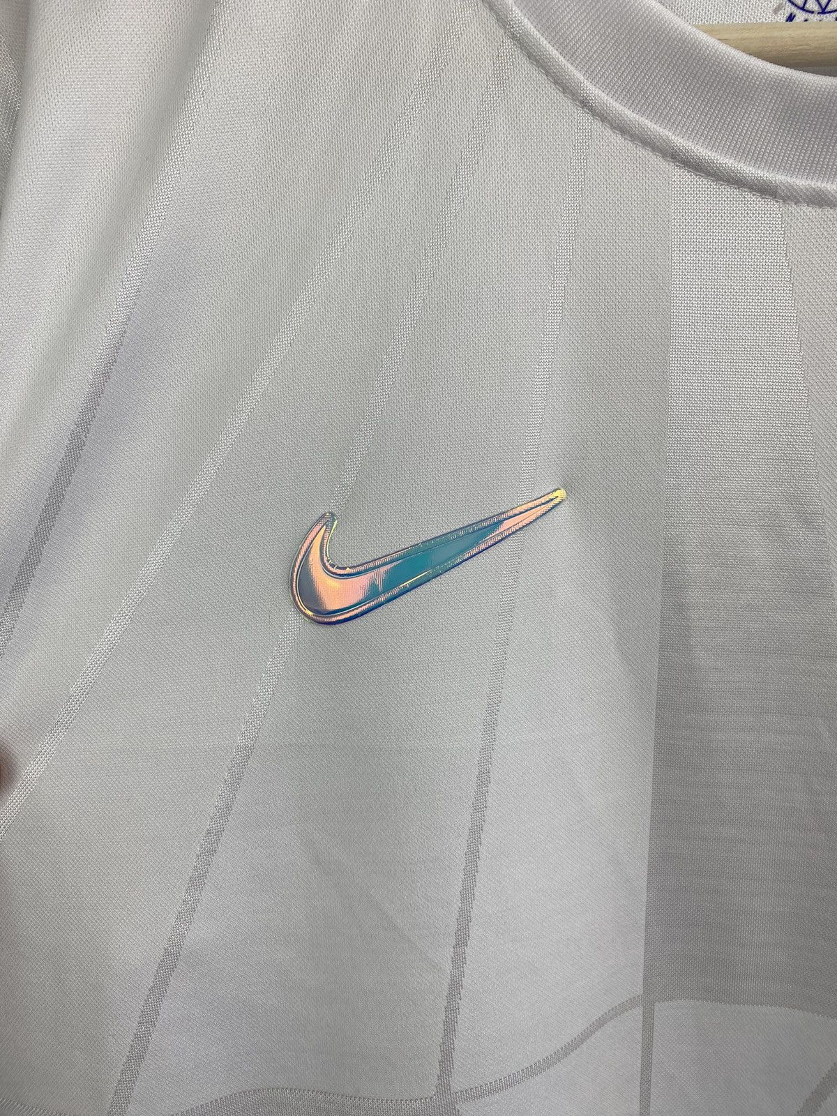 Nike 🏴󠁧󠁢󠁥󠁮󠁧󠁿 Nike England 3D Logo Soccer Jersey T-Shirt Rare Retro Y2K Size US XL / EU 56 / 4 - 4 Thumbnail