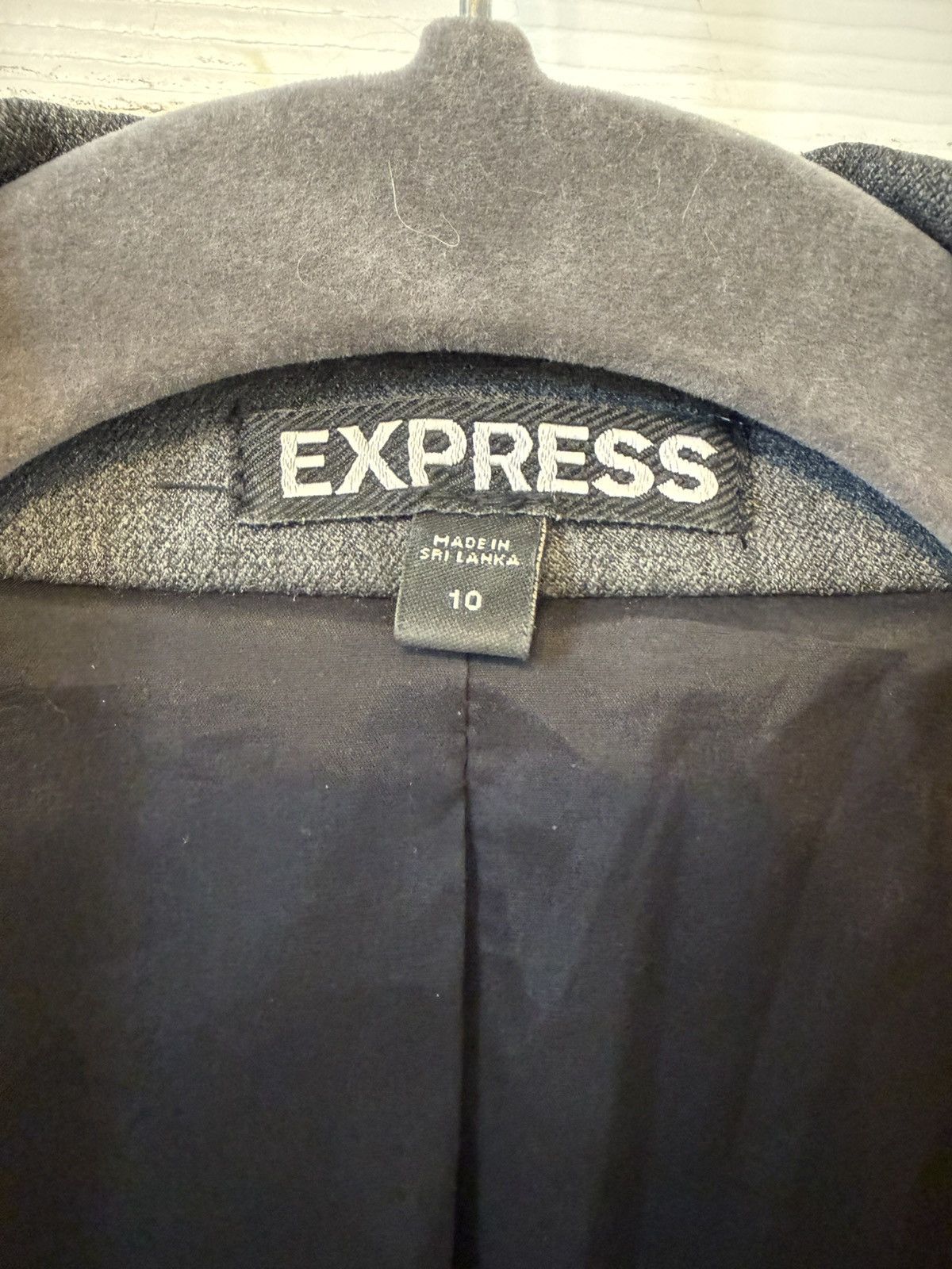 Express Express Size 10 One-Button gray Blazer notched lapel Size L / US 10 / IT 46 - 2 Thumbnail