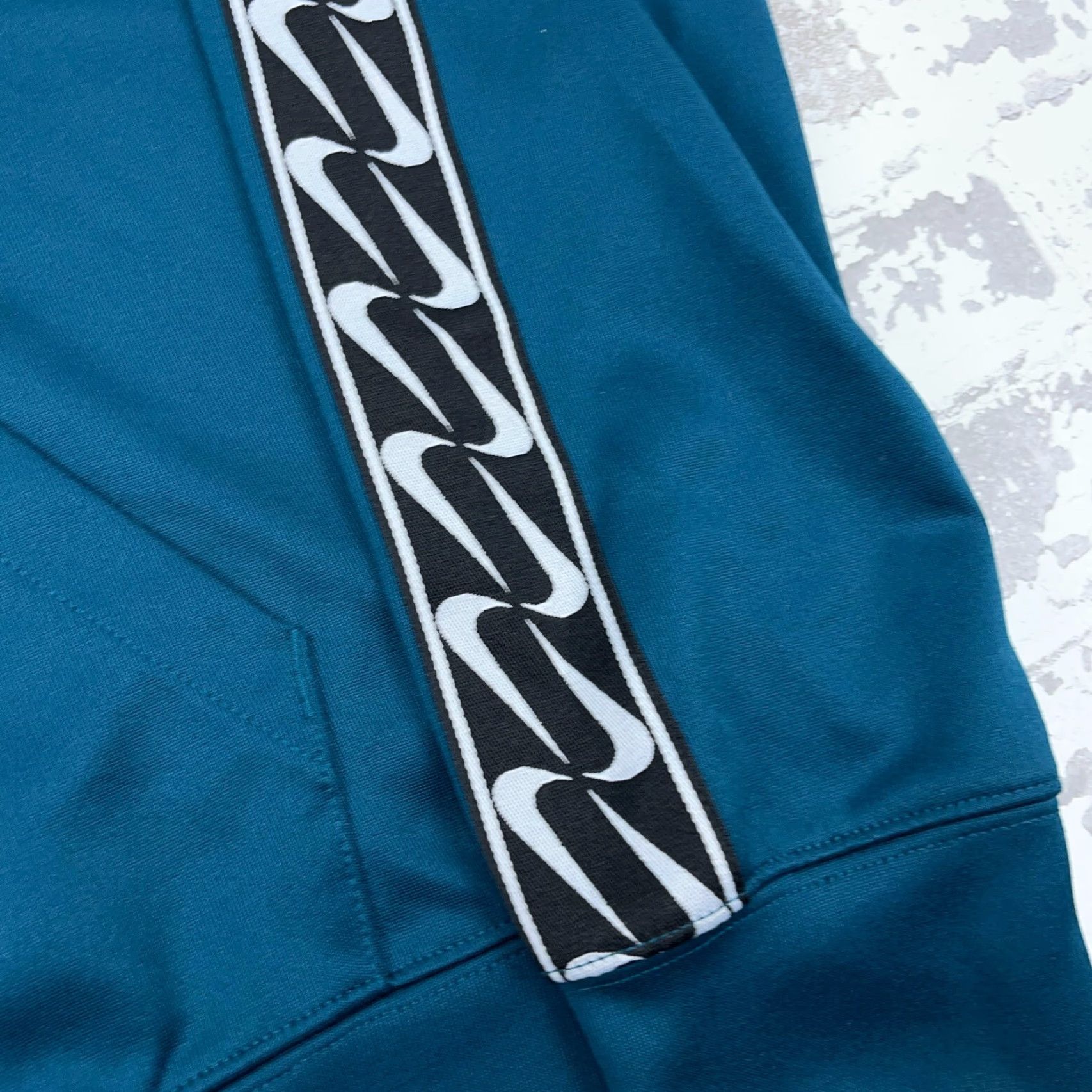 Nike Nike Hoodie Women M Aqua Blue Sweatshirt Sweater Performance Center Swoosh Size M / US 6-8 / IT 42-44 - 4 Thumbnail