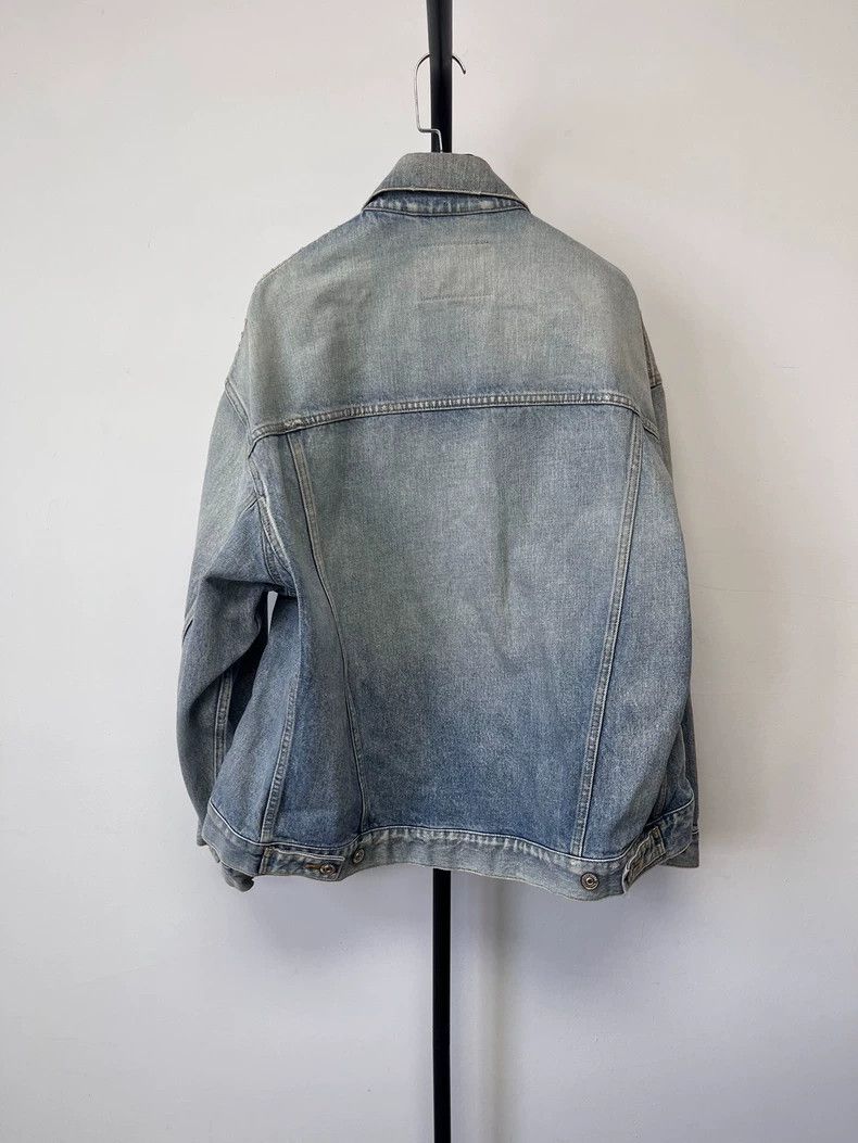 Balenciaga Balenciaga size 32 Solid button pocket denim jacket with lo Size XS / US 0-2 / IT 36-38 - 2 Thumbnail
