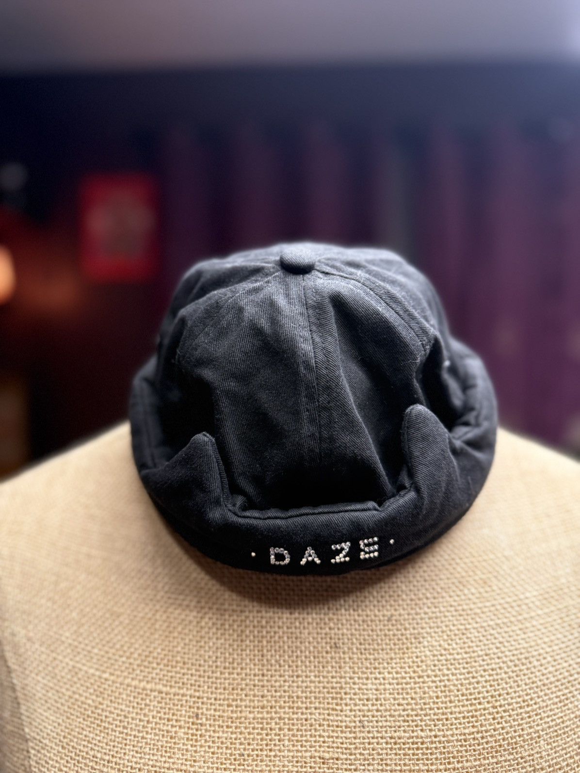 Other Black DAZE Rolled Brim Cap – Edgy, Minimalist Streetwear Size ONE SIZE - 1 Thumbnail