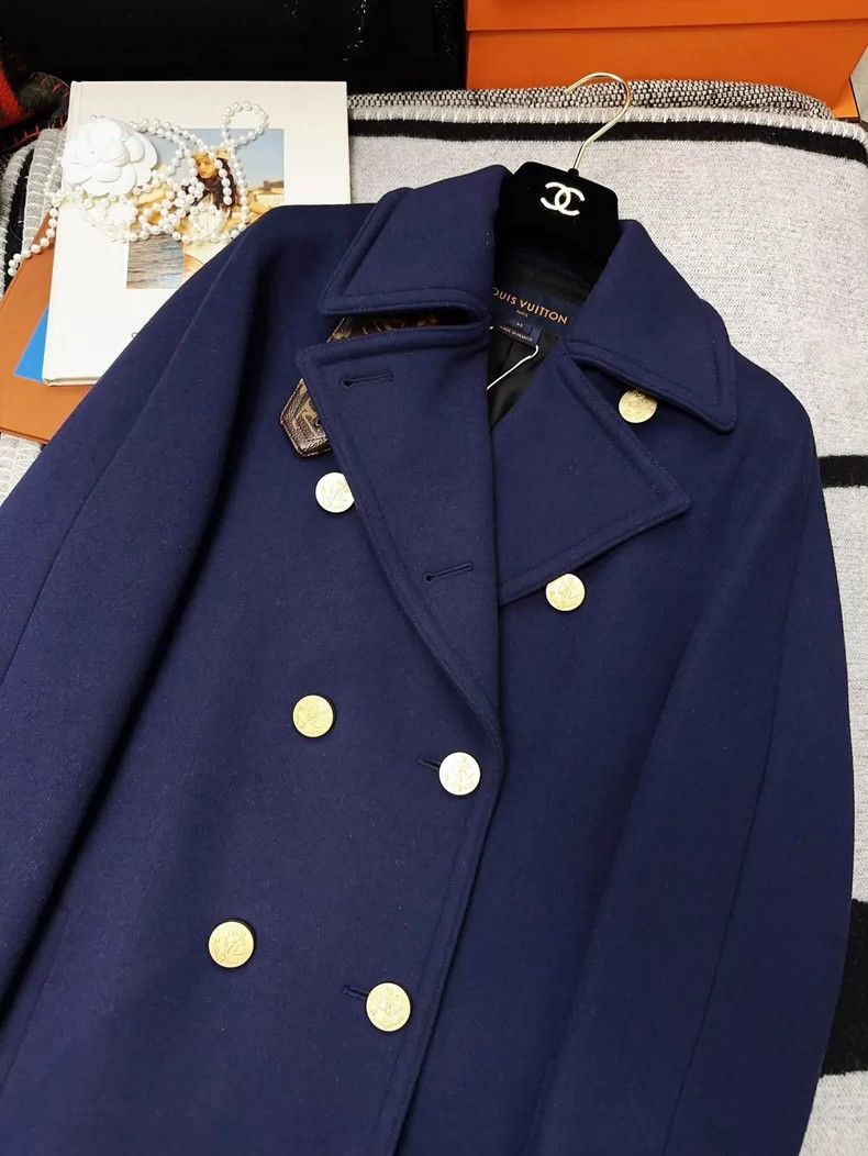 Louis Vuitton LOUIS VUITTON Navy Blue Double Breasted Lapel Long Sleeve C Size XXS / US 00 / IT 34 - 3 Thumbnail