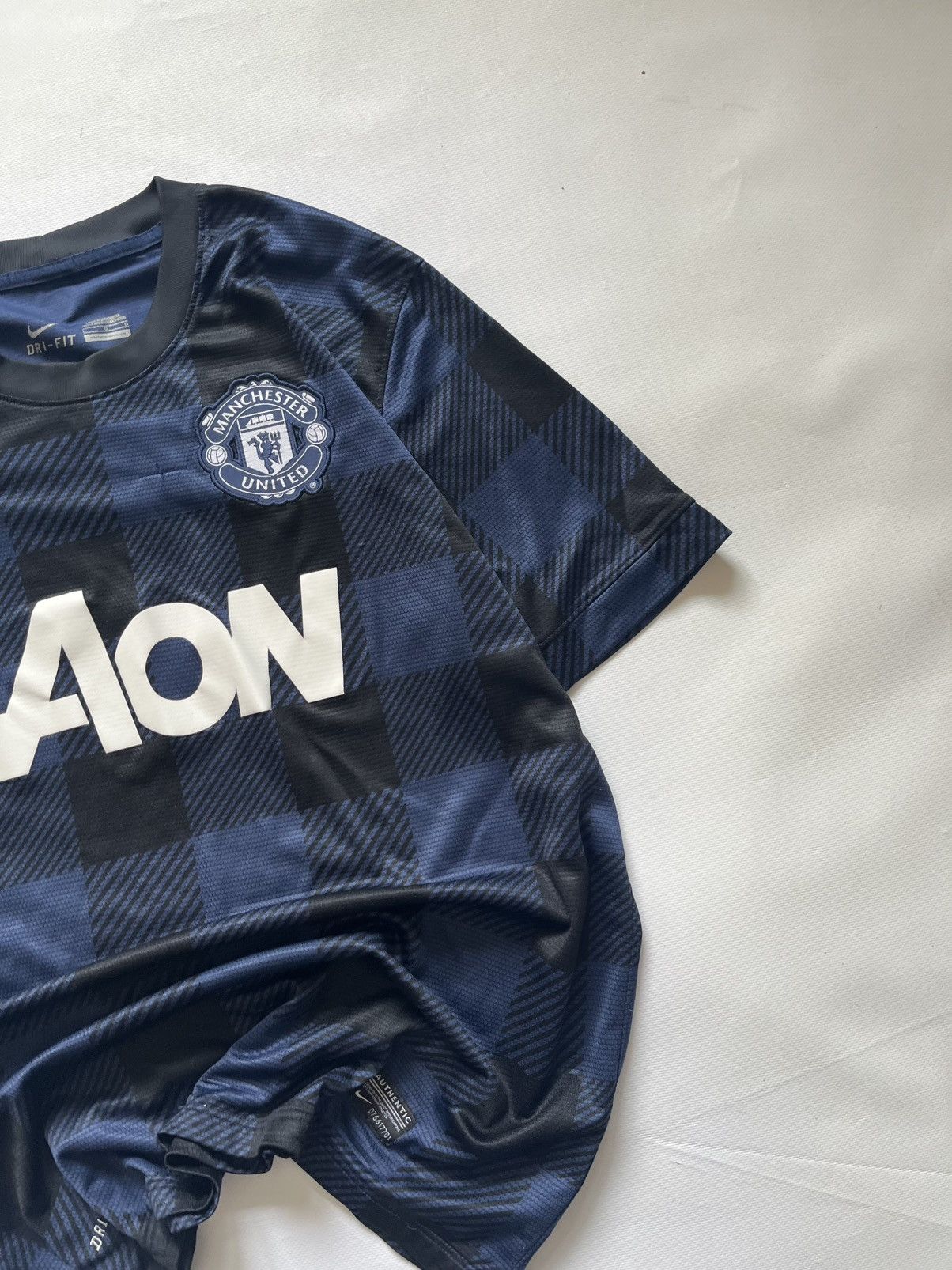 Nike Vintage Manchester United 2004-06 Home Jersey Nike Size US M / EU 48-50 / 2 - 2 Thumbnail