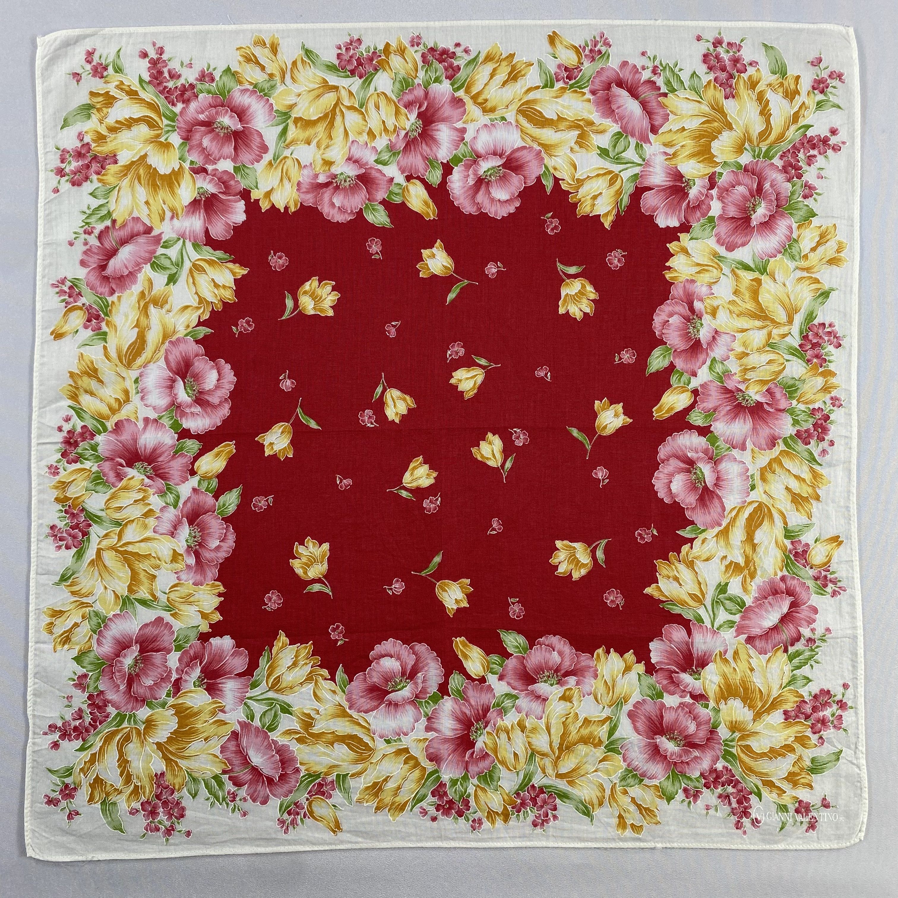 Vintage Gianni Valentino Handkerchief / Neckerchief / Bandana-P557 Size ONE SIZE - 1 Thumbnail