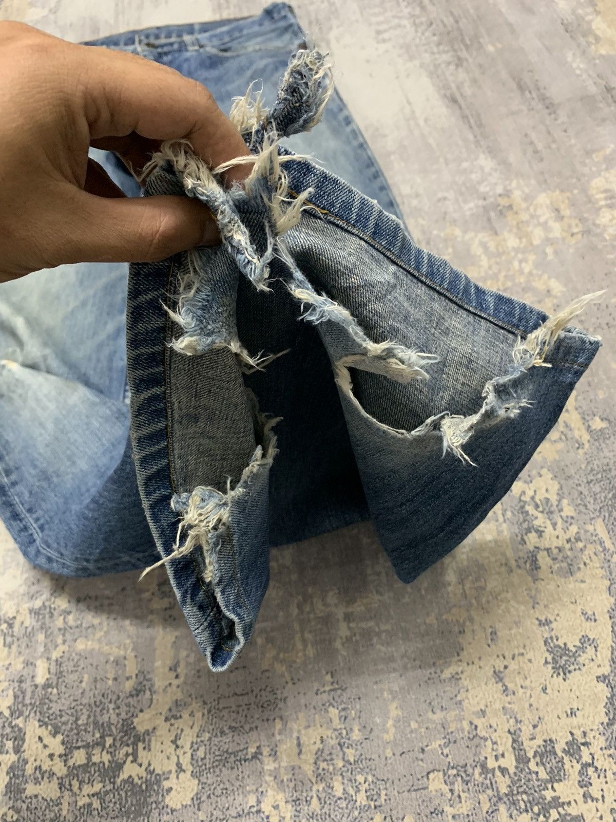 Levi's Vintage Levi’s 502 Straight Leg Distressed Jeans Faded Blue Size US 32 / EU 48 - 9 Thumbnail
