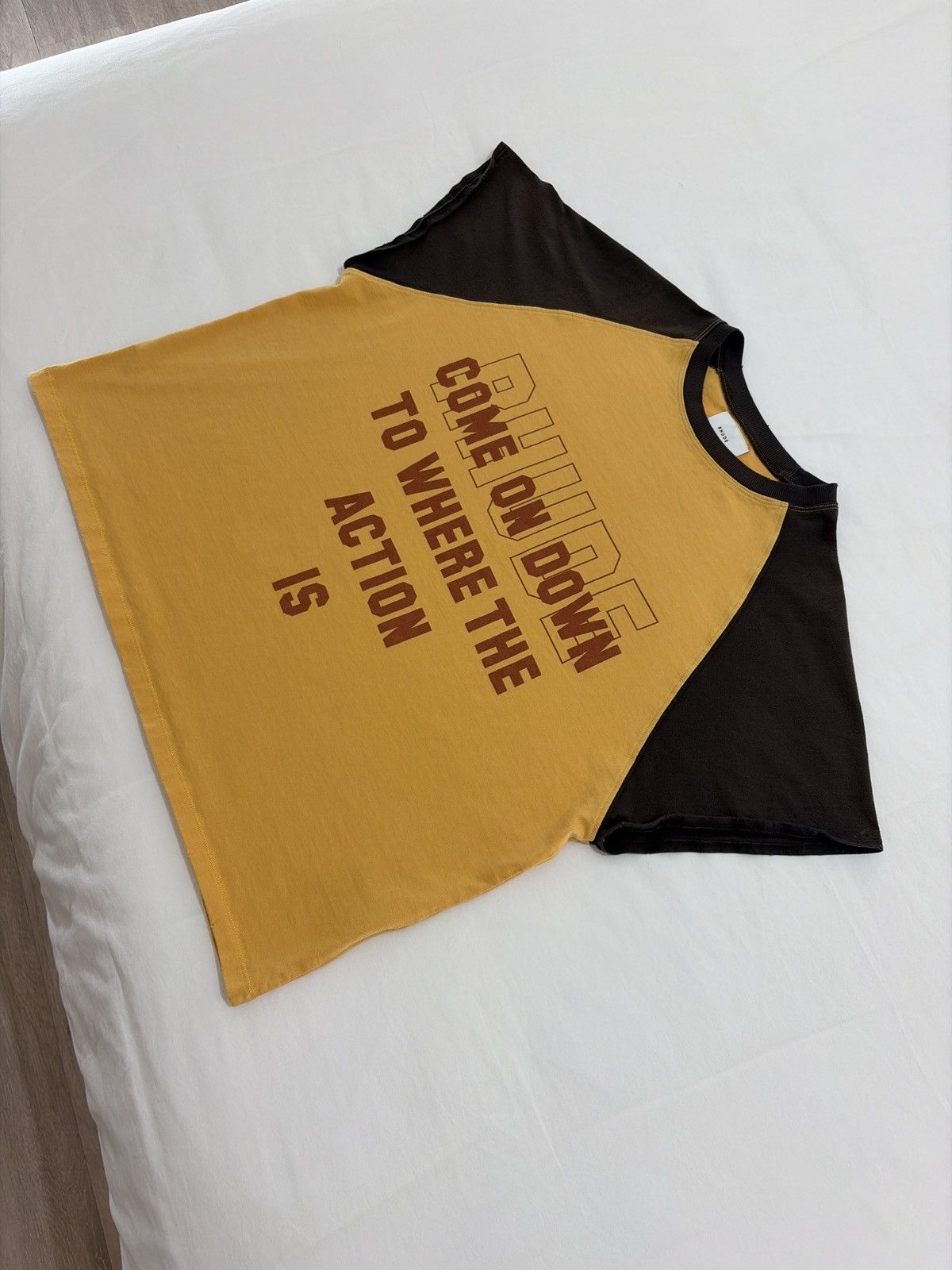 Rhude Rhude Come On Down To Where The Action Is Sleeveless Tee Size US L / EU 52-54 / 3 - 3 Thumbnail