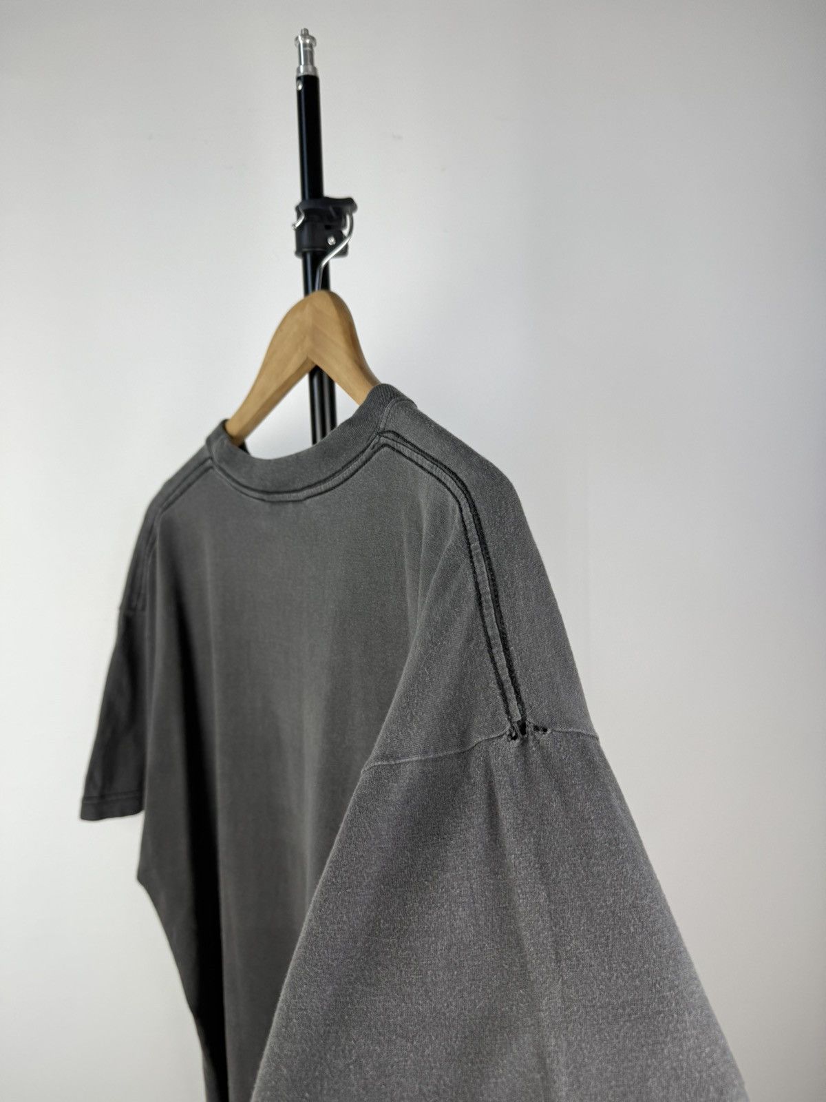 Band Tees × Vintage Vintage 1993 Depeche Mode DM Local Crew Faded T Shirt Size US L / EU 52-54 / 3 - 8 Thumbnail