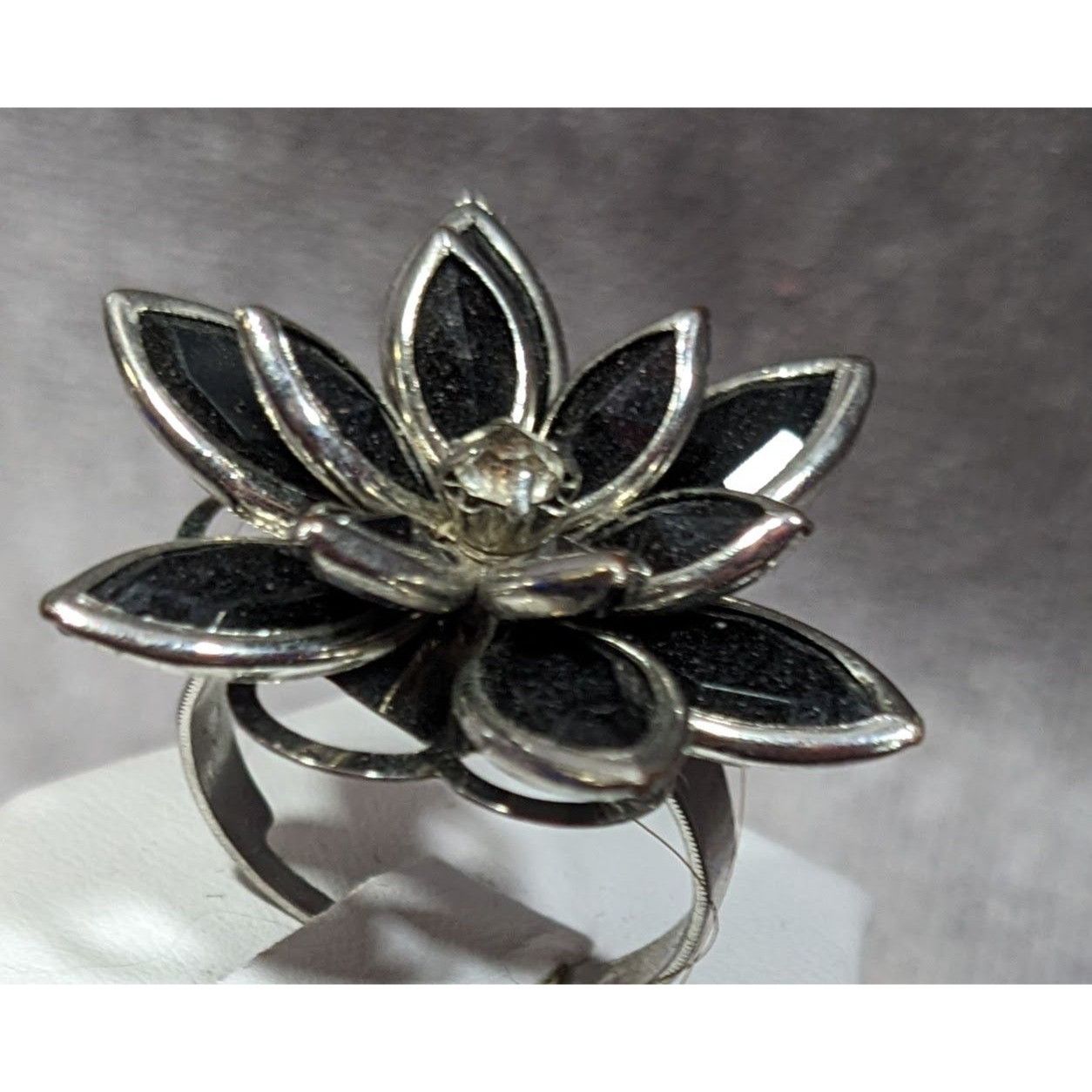 Other Gothic Floral Black And Silver Tone Adjustable Ring Size 7 1 Size ONE SIZE - 8 Thumbnail