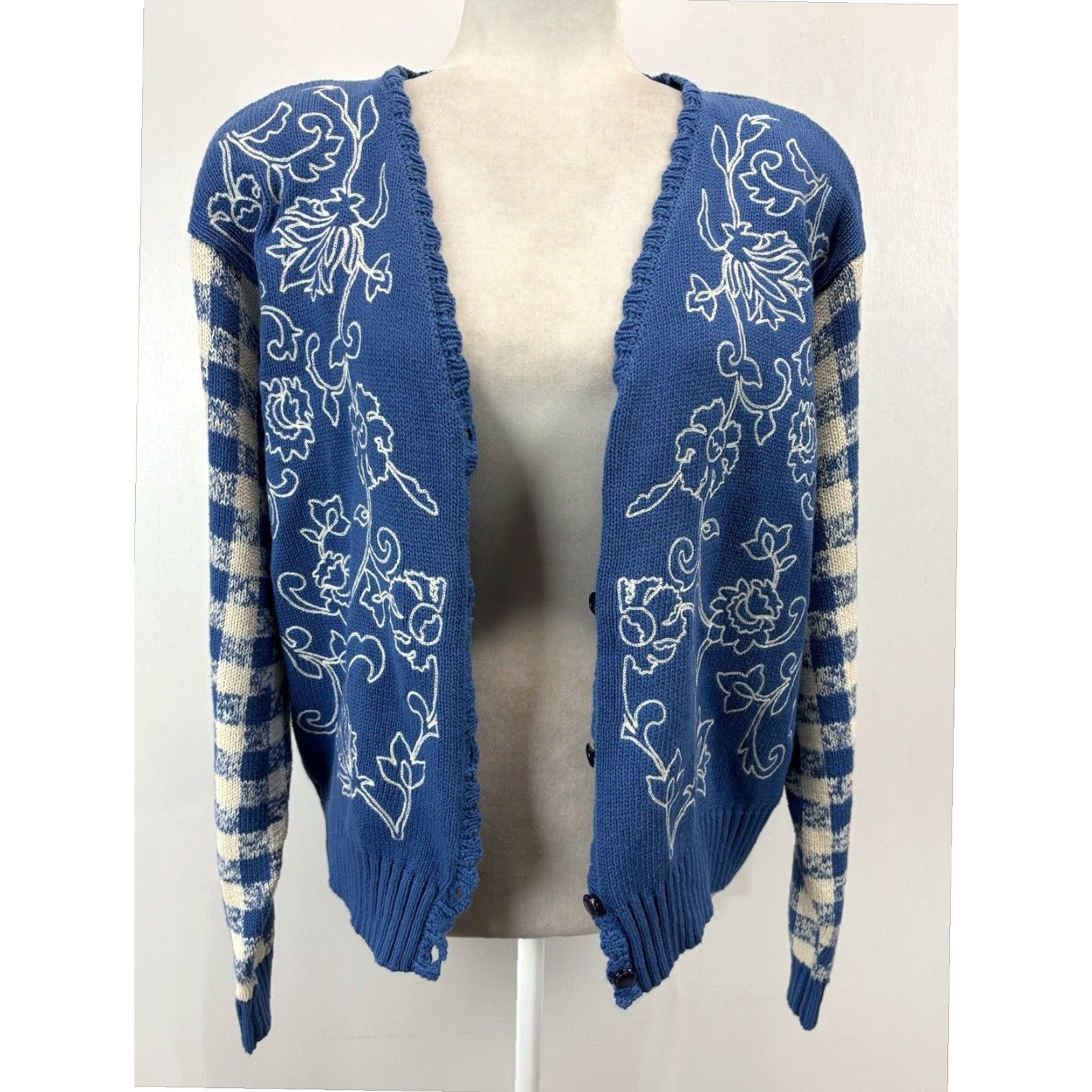 Vintage Women's Vintage Cardigan Sweater Medium Blue Floral Gingham Size M / US 6-8 / IT 42-44 - 7 Thumbnail