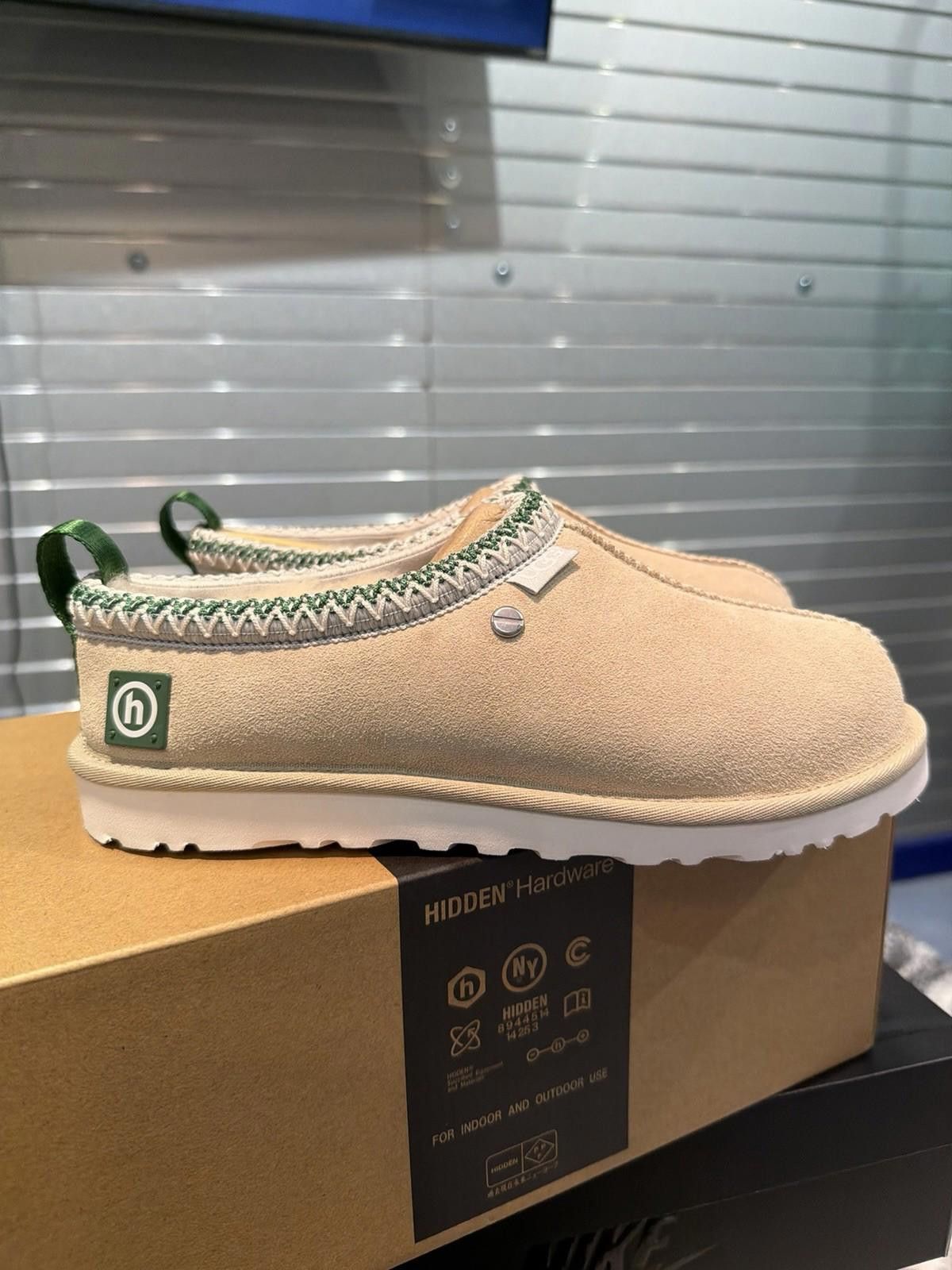 Ugg UGG x Hidden NY PPF Hardware Tasman | Men’s Size 7US| Size US 7 / EU 40 - 2 Thumbnail