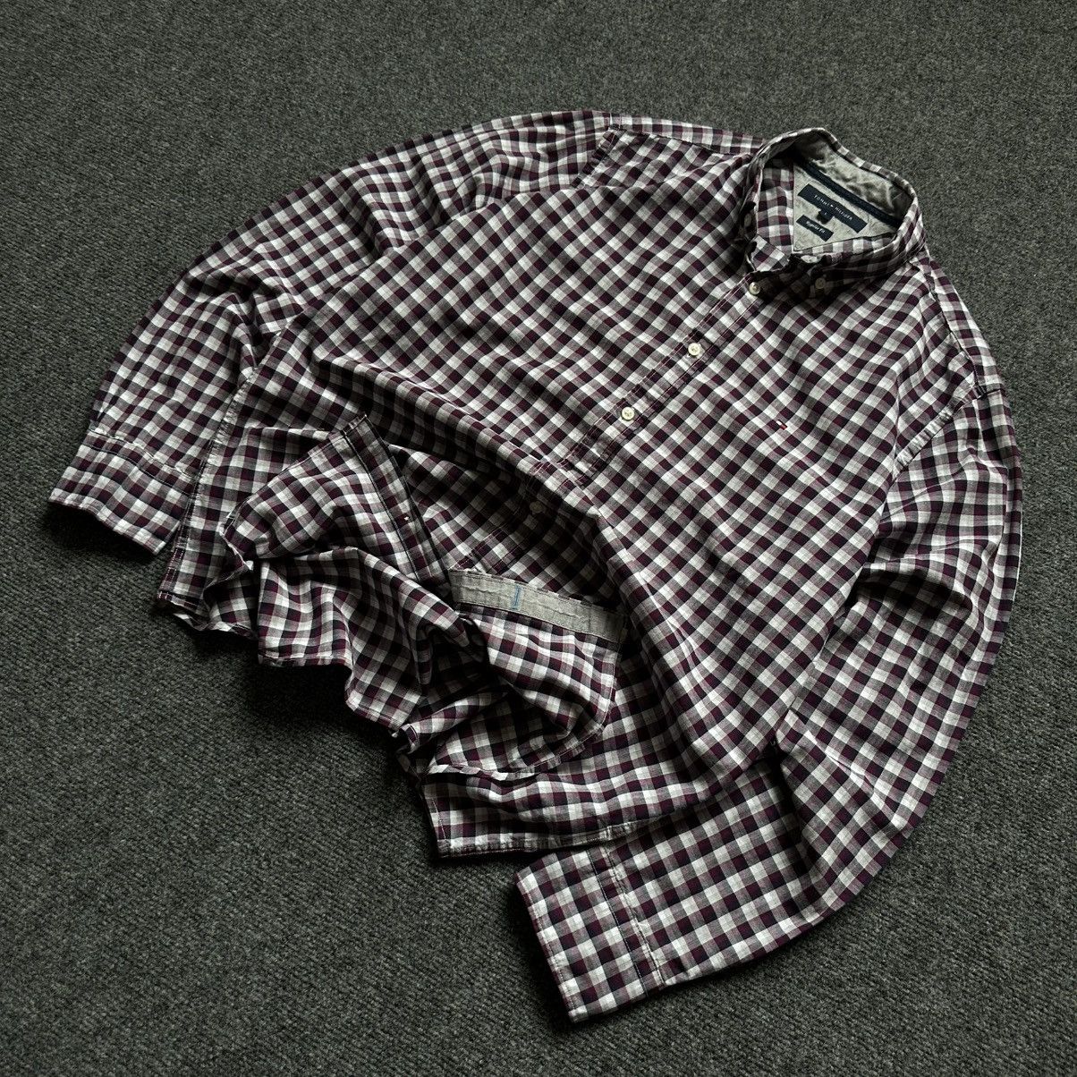 Tommy Hilfiger Luxury Tommy Hilfiger Checked Shirt Button Up Size L Regular Size US L / EU 52-54 / 3 - 2 Thumbnail