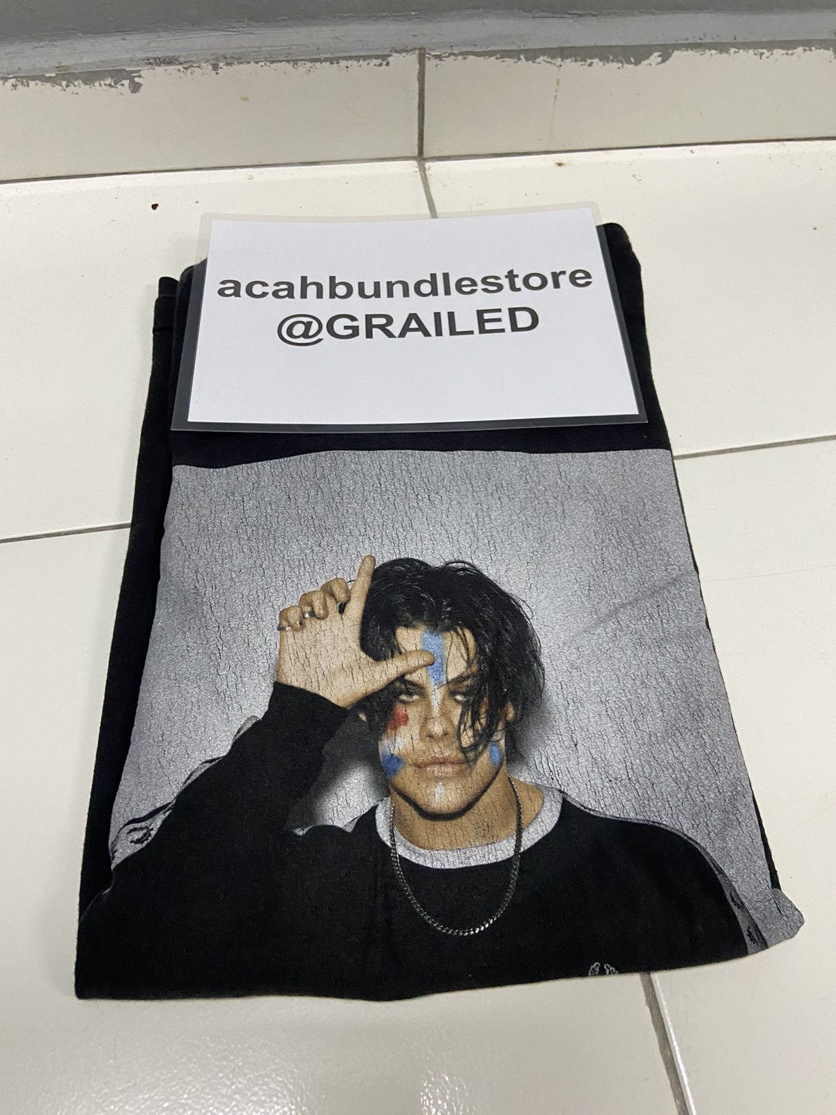 Band Tees YUNGBLUD ENGLISH ROCK SINGER TEE SHIRT Size US L / EU 52-54 / 3 - 13 Thumbnail