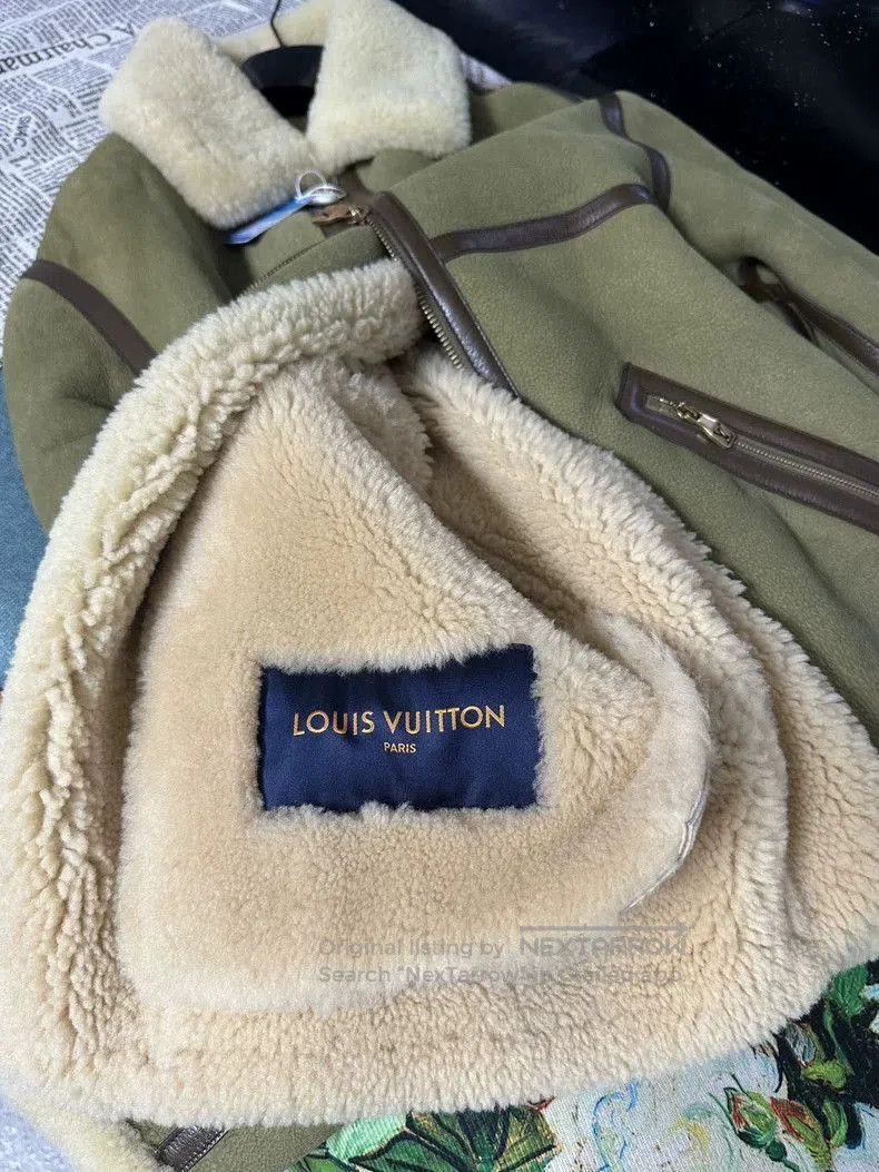 Louis Vuitton LV Green Shearling Jacket with V Embroidery. Size US S / EU 44-46 / 1 - 3 Thumbnail