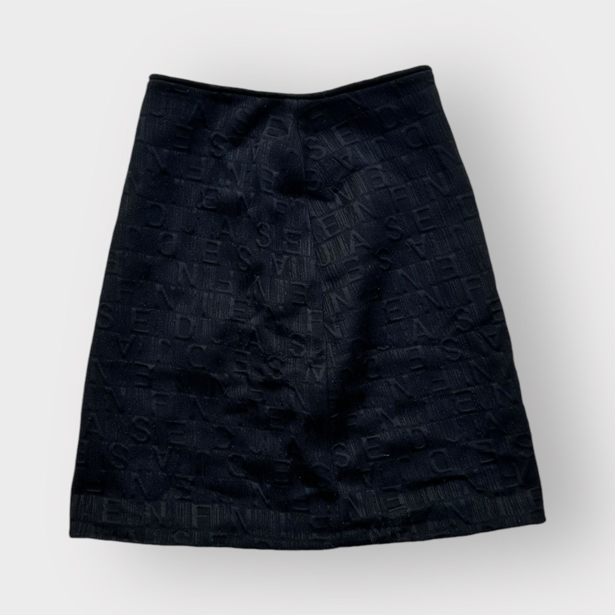 Fendi Fendi Jeans Skirt Vintage Allover Logo Black Size 27" / US 4 / IT 40 - 2 Thumbnail