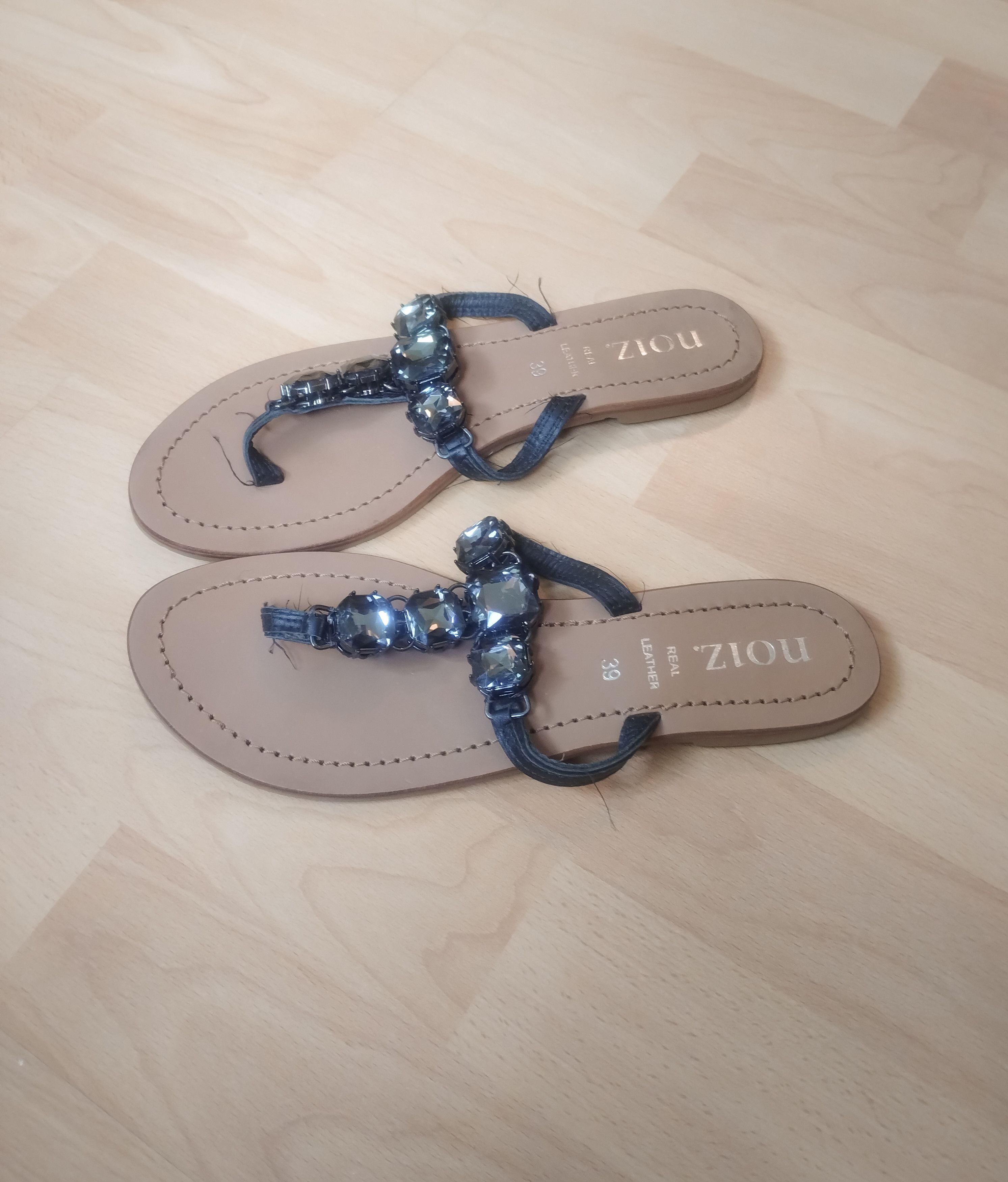Other No1Z 100% Leather Beaded Flat Sandals – Size 38 Size US 8 / IT 38 - 3 Thumbnail
