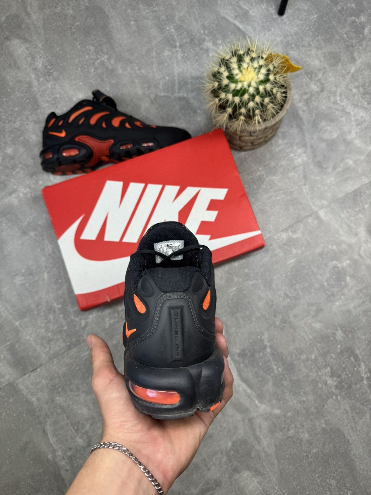 Nike NIKE AIR MAX PLUS DRIFT Size US 11 / EU 44 - 5 Thumbnail