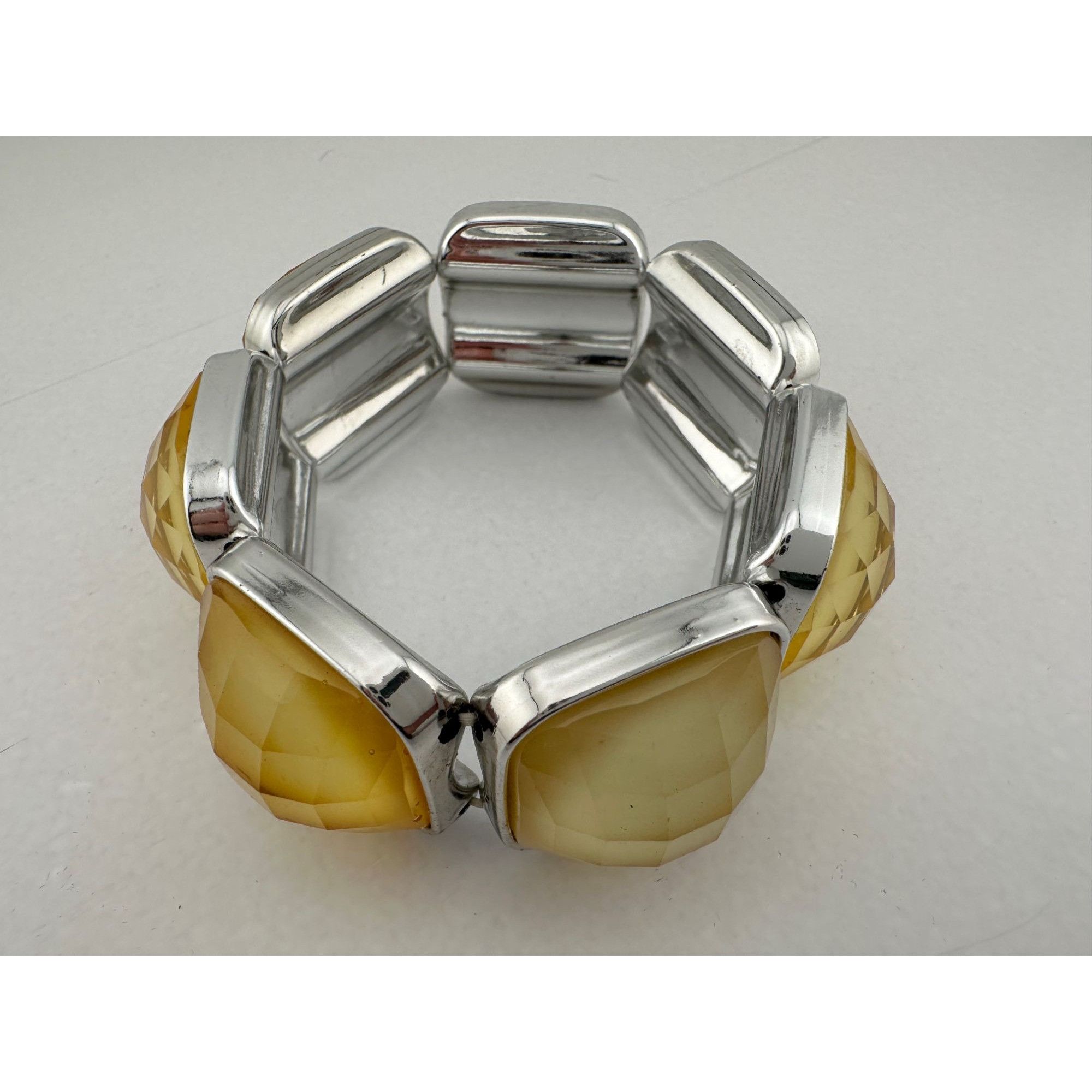 Other Vintage Jewelry Set of 7 Women's Bracelets/Bangle Bracelets Size ONE SIZE - 18 Thumbnail