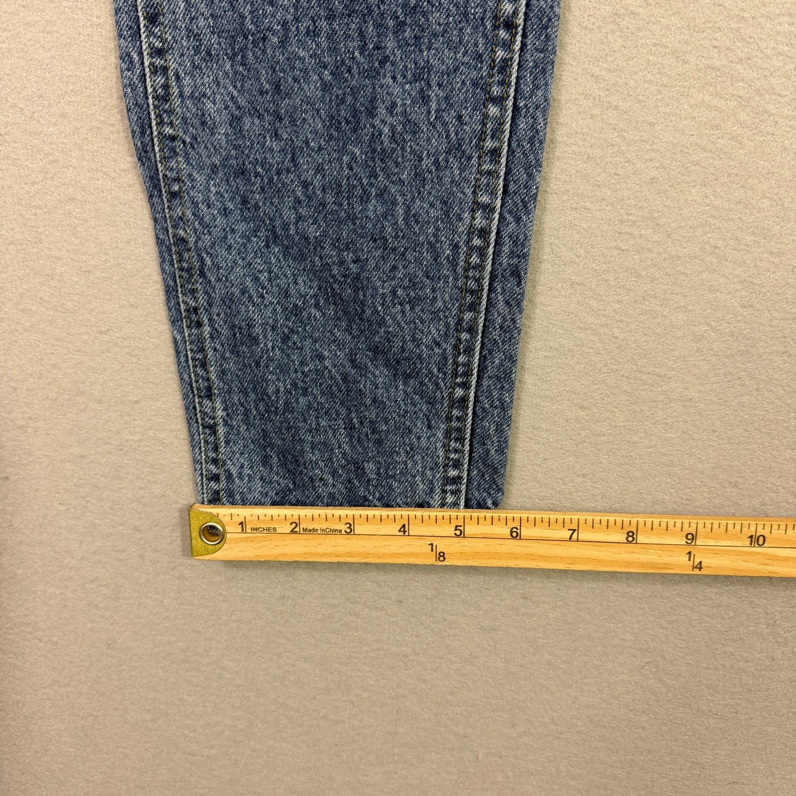 Vintage Vintage Lee Jeans Women's 7 Long (26x32) Blue High Rise Mom Size 26" / US 2 / IT 38 - 10 Thumbnail