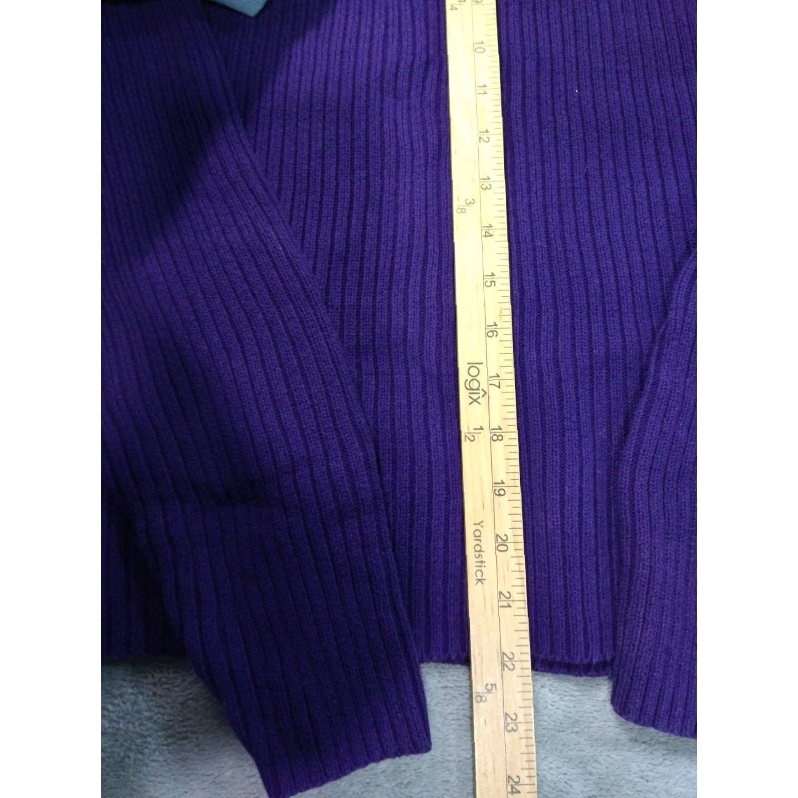 Ralph Lauren Ralph Lauren Sweater Womens Medium Purple Buttons Ribbed Mock Neck Gold Hardware Size M / US 6-8 / IT 42-44 - 3 Thumbnail