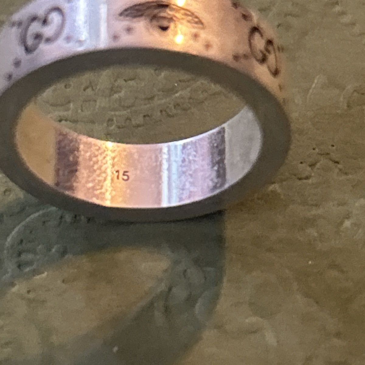 Gucci Gucci GG Signature Bee Engraved Wide Ring Silver 925 Size ONE SIZE - 8 Thumbnail