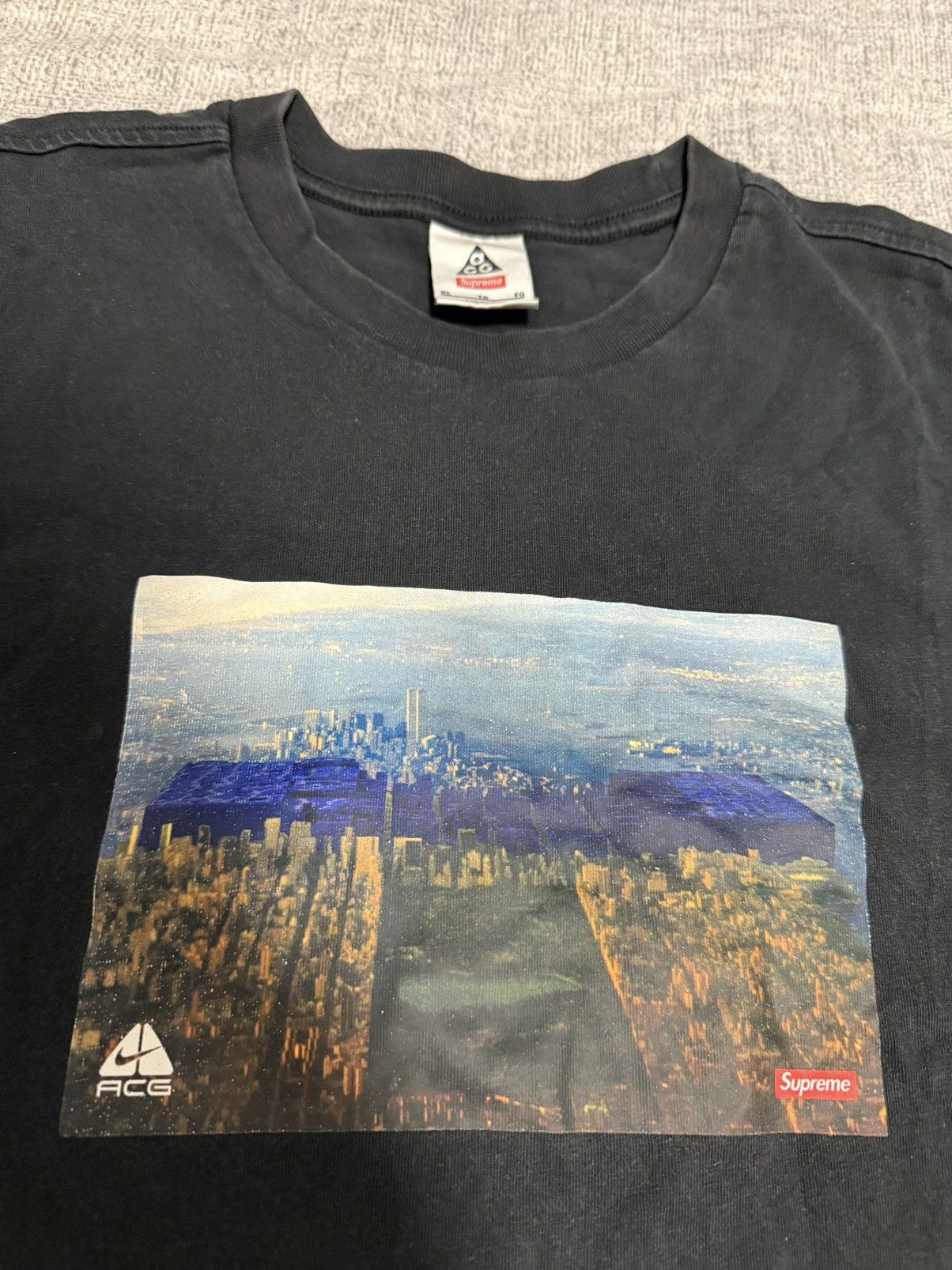 Nike ACG × Supreme Supreme nike acg tee T-shirt Size US XL / EU 56 / 4 - 2 Thumbnail