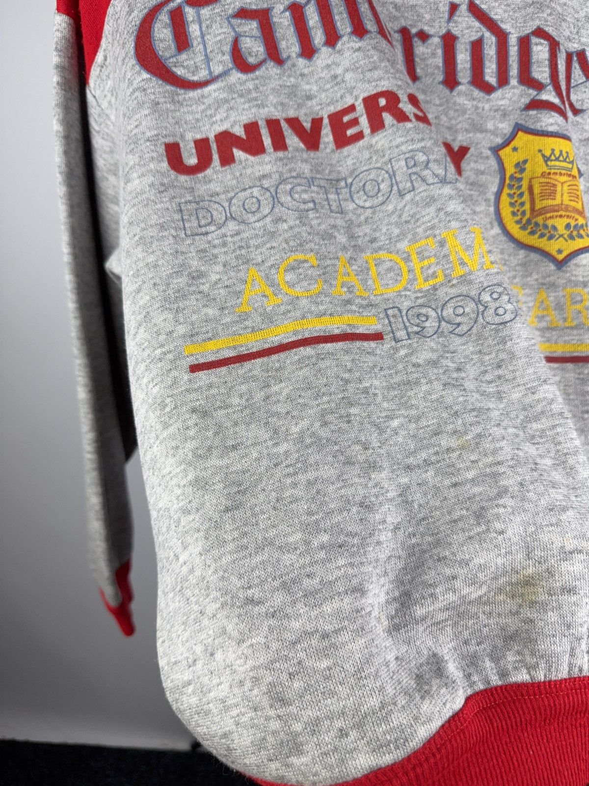 Vintage Vintage 98-99 Cambridge University Academinc year Sweatshirt Size US S / EU 44-46 / 1 - 6 Thumbnail