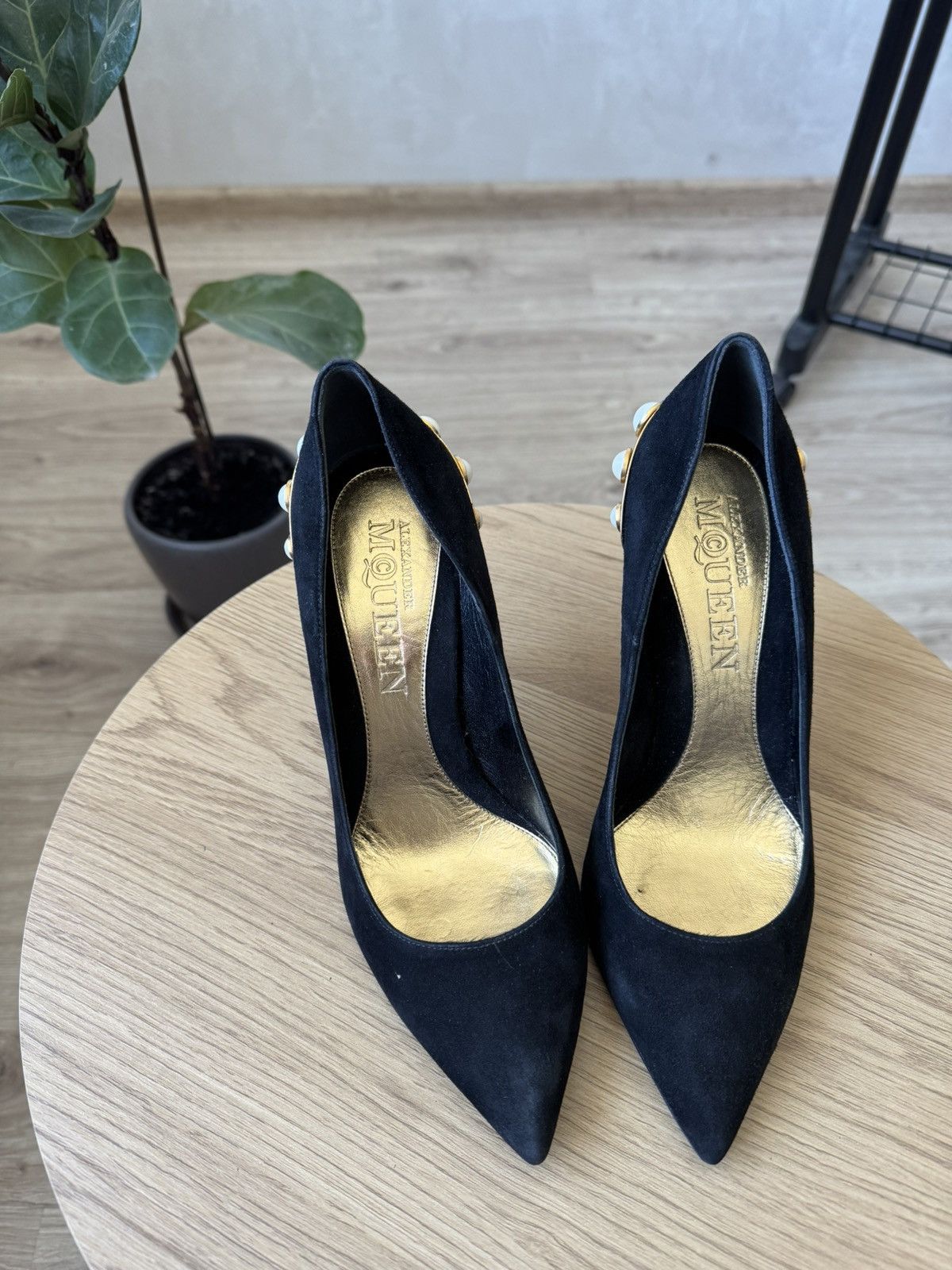 Alexander McQueen Alexander McQueen Suede Heels Size US 8 / IT 38 - 3 Thumbnail