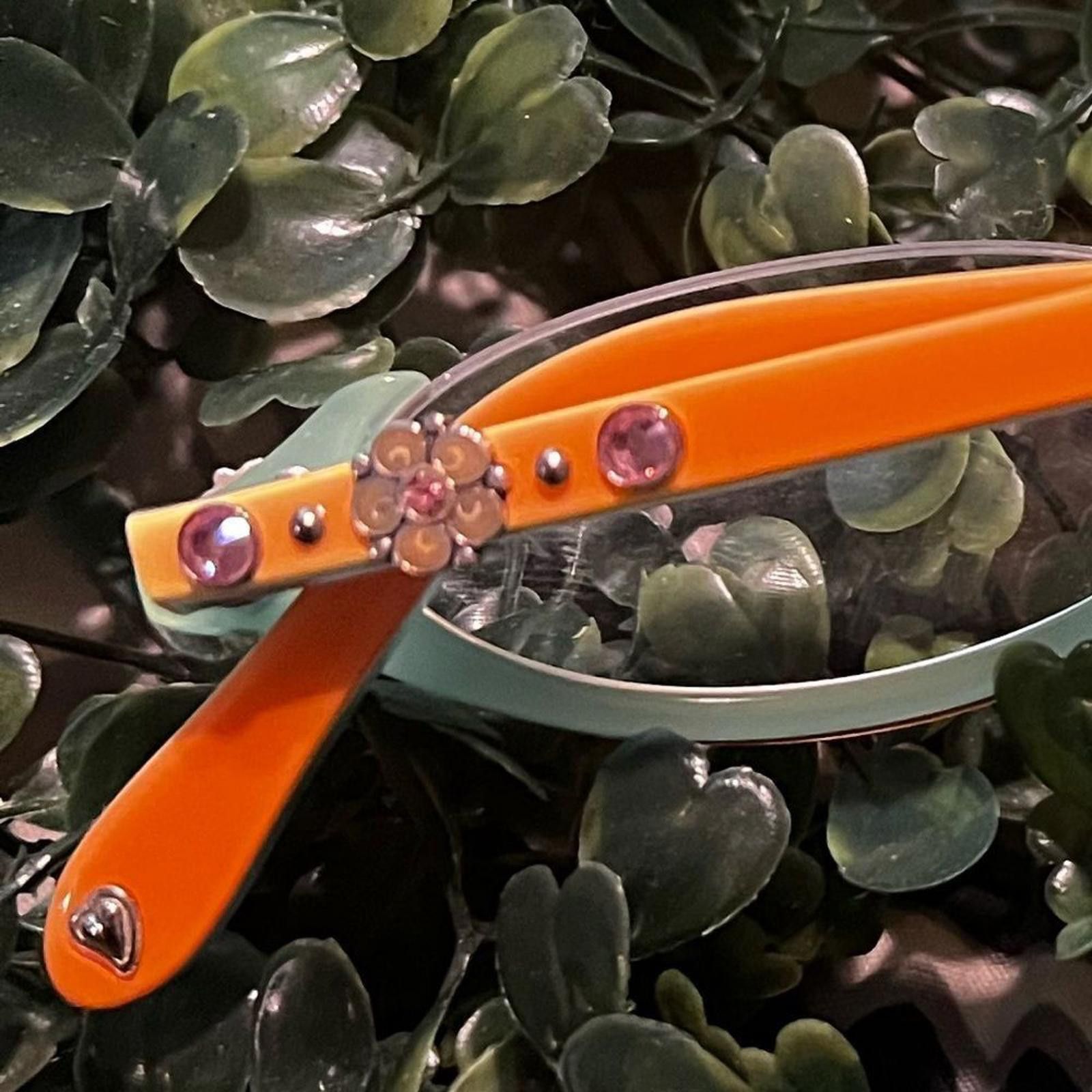 Brighton Brighton Orange Oval readers +1.0 Garden of Eden RARE! Size ONE SIZE - 7 Thumbnail