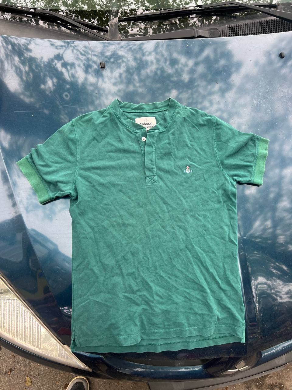 Vivienne Westwood Vintage Vivienne Westwood green tee logo rare saint size S Size US S / EU 44-46 / 1 - 1 Thumbnail