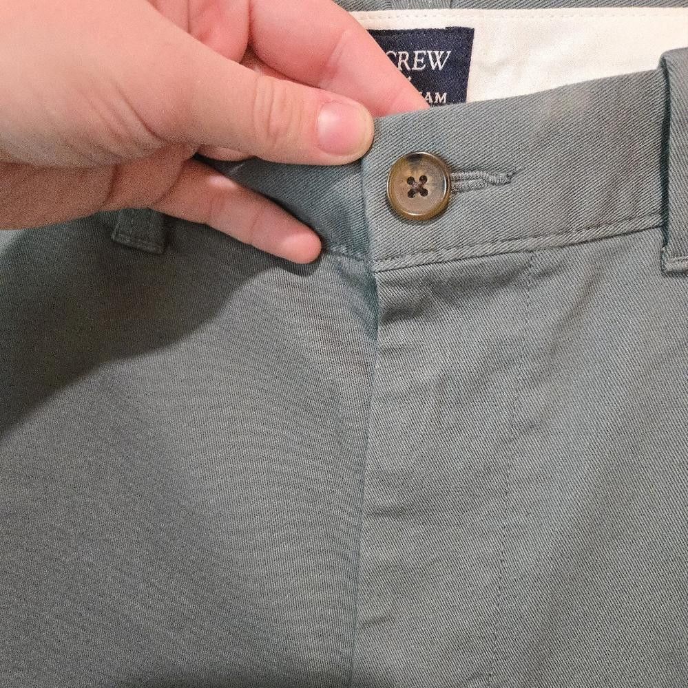 J.Crew J Crew Chino Short Size 31" - 2 Thumbnail