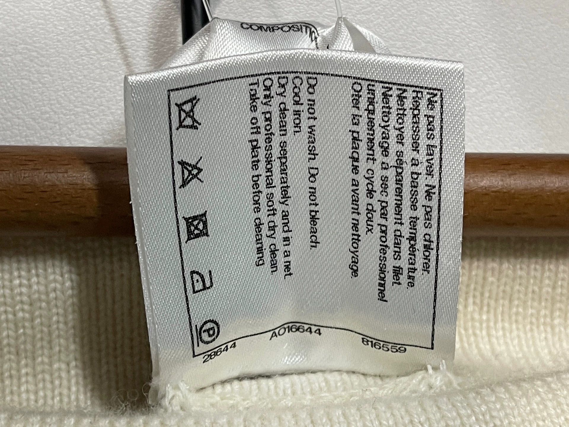 Chanel Chanel Women's New Unused Skirt 34 Size 25" / US 0 / IT 36 - 6 Thumbnail