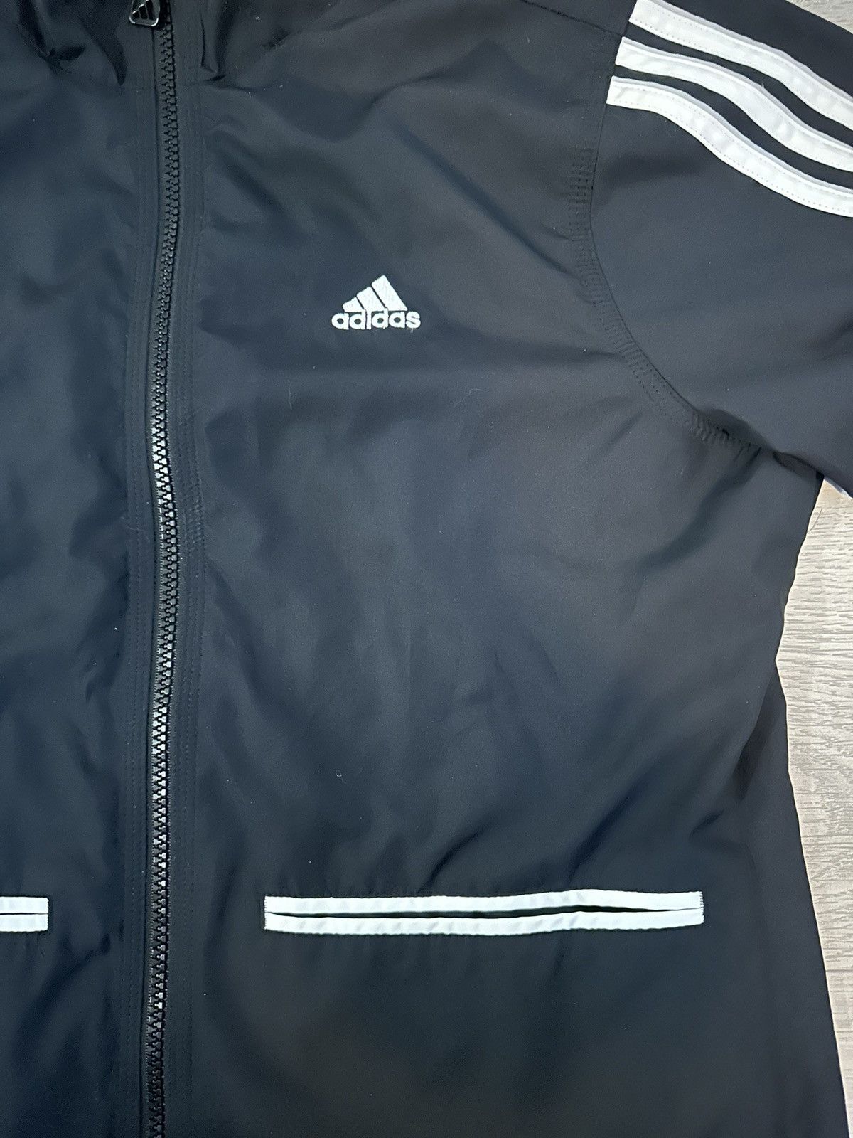 Adidas Mid 2000s Adidas Black & White Lightweight Windbreaker Size S / US 4 / IT 40 - 4 Thumbnail