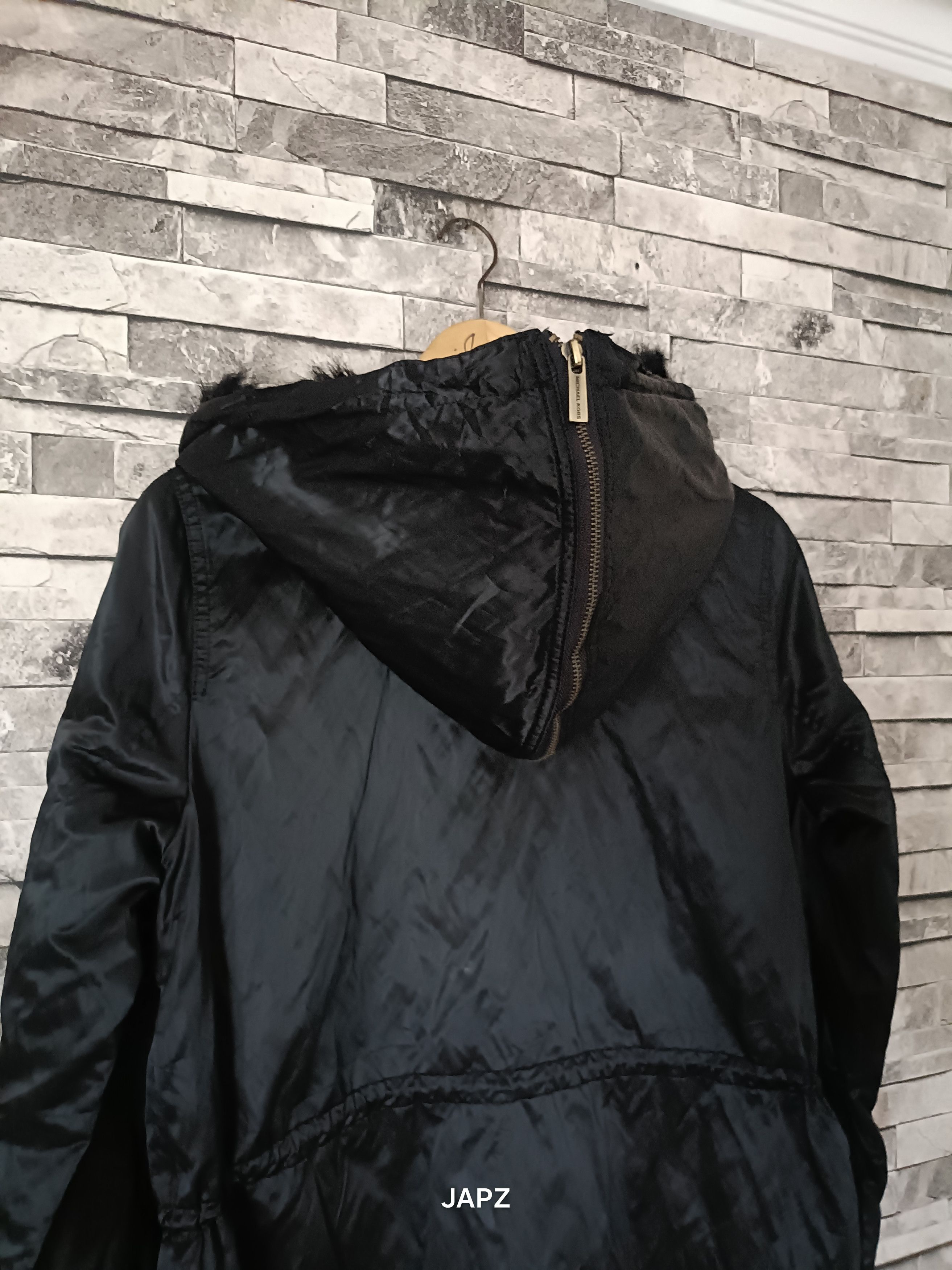 Michael Kors Michael kors parka hooded jacket Size M / US 6-8 / IT 42-44 - 5 Thumbnail