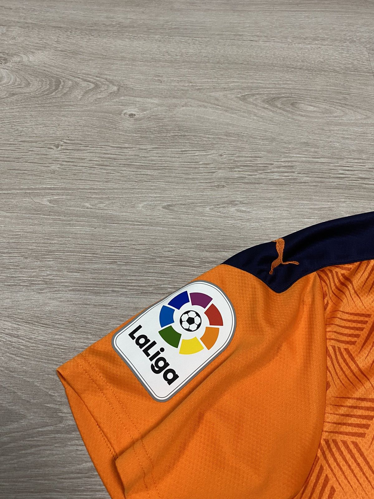 Puma Puma VALENCIA CF Away Jersey – 2021/22 SS Jersey MSRP $90 Size US L / EU 52-54 / 3 - 3 Thumbnail