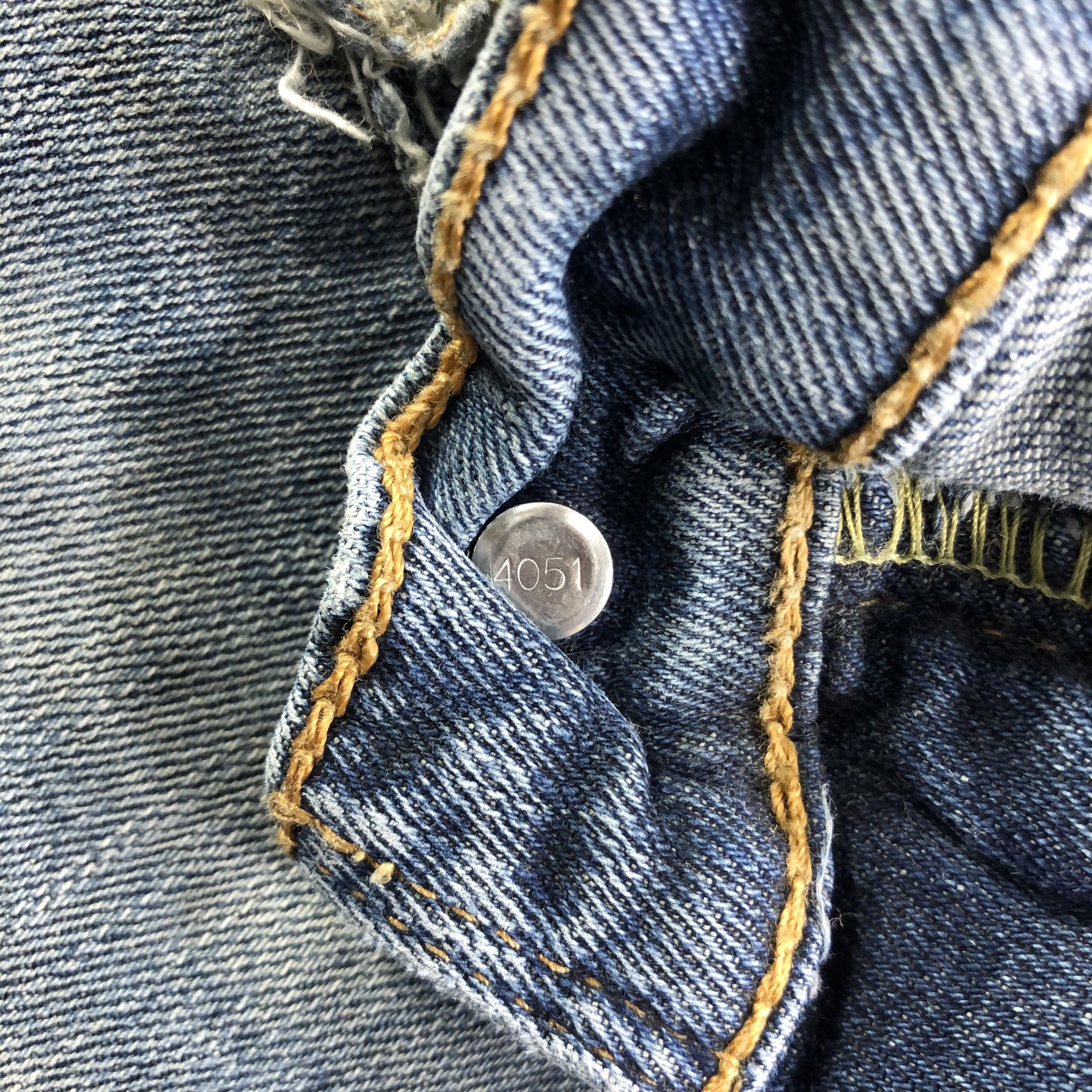 Levi's × Vintage Vintage Distress Levis 559 Jeans-JM3440 Size US 34 / EU 50 - 10 Thumbnail